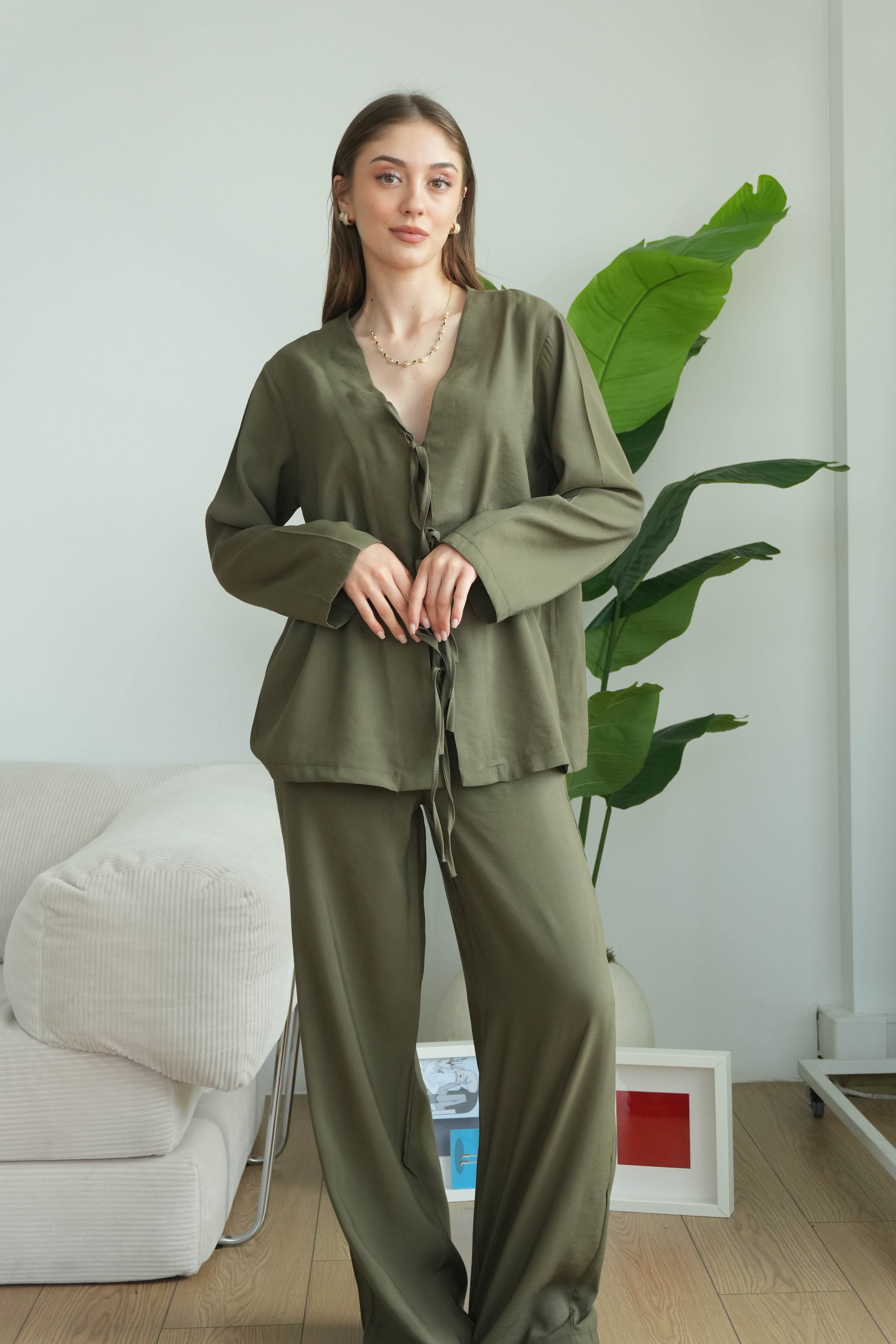 Lady Önü Bağcıklı Kimonolu Tensel Takım - Haki
