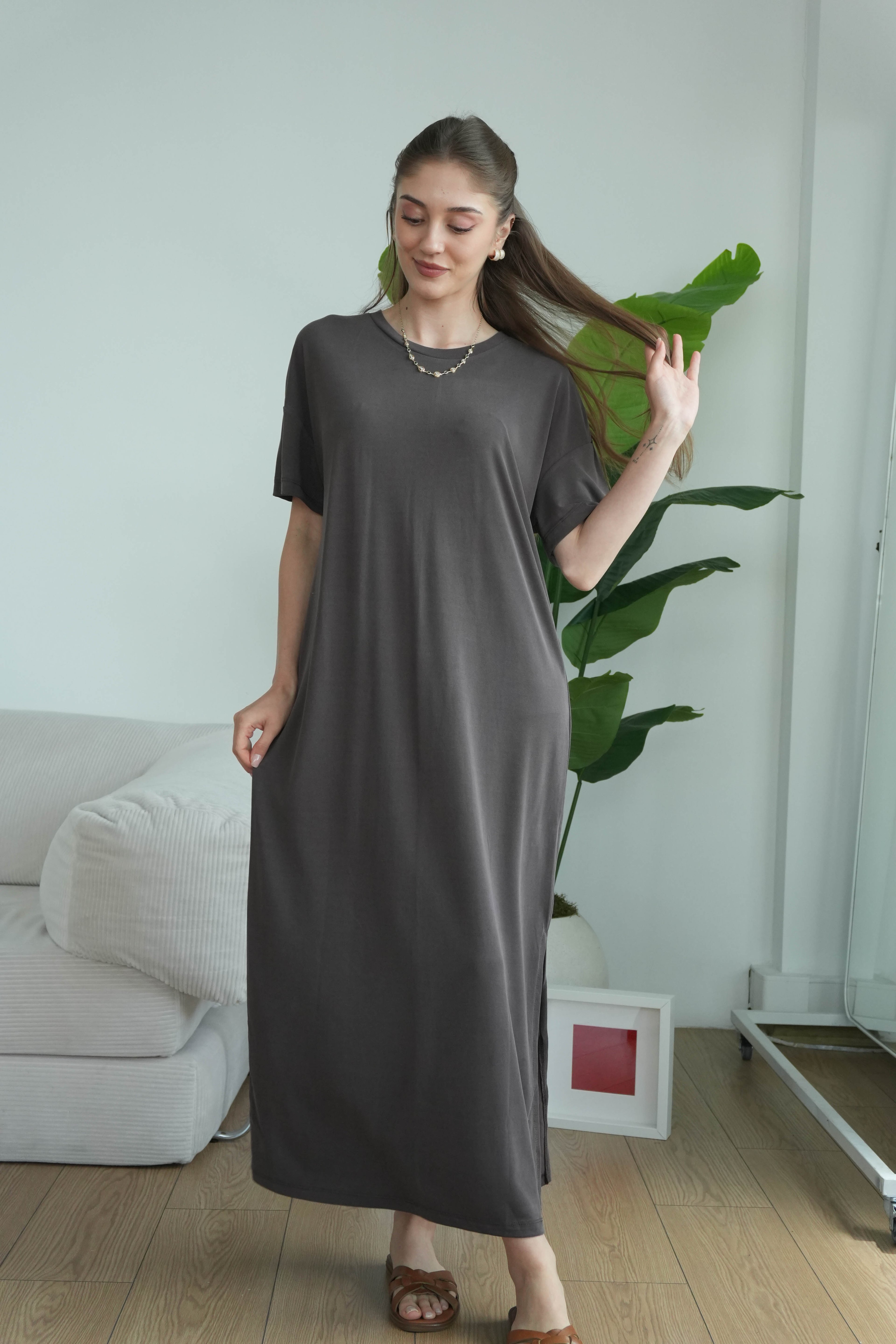 Modal Yırtmaçlı Günlük Elbise - Kahve