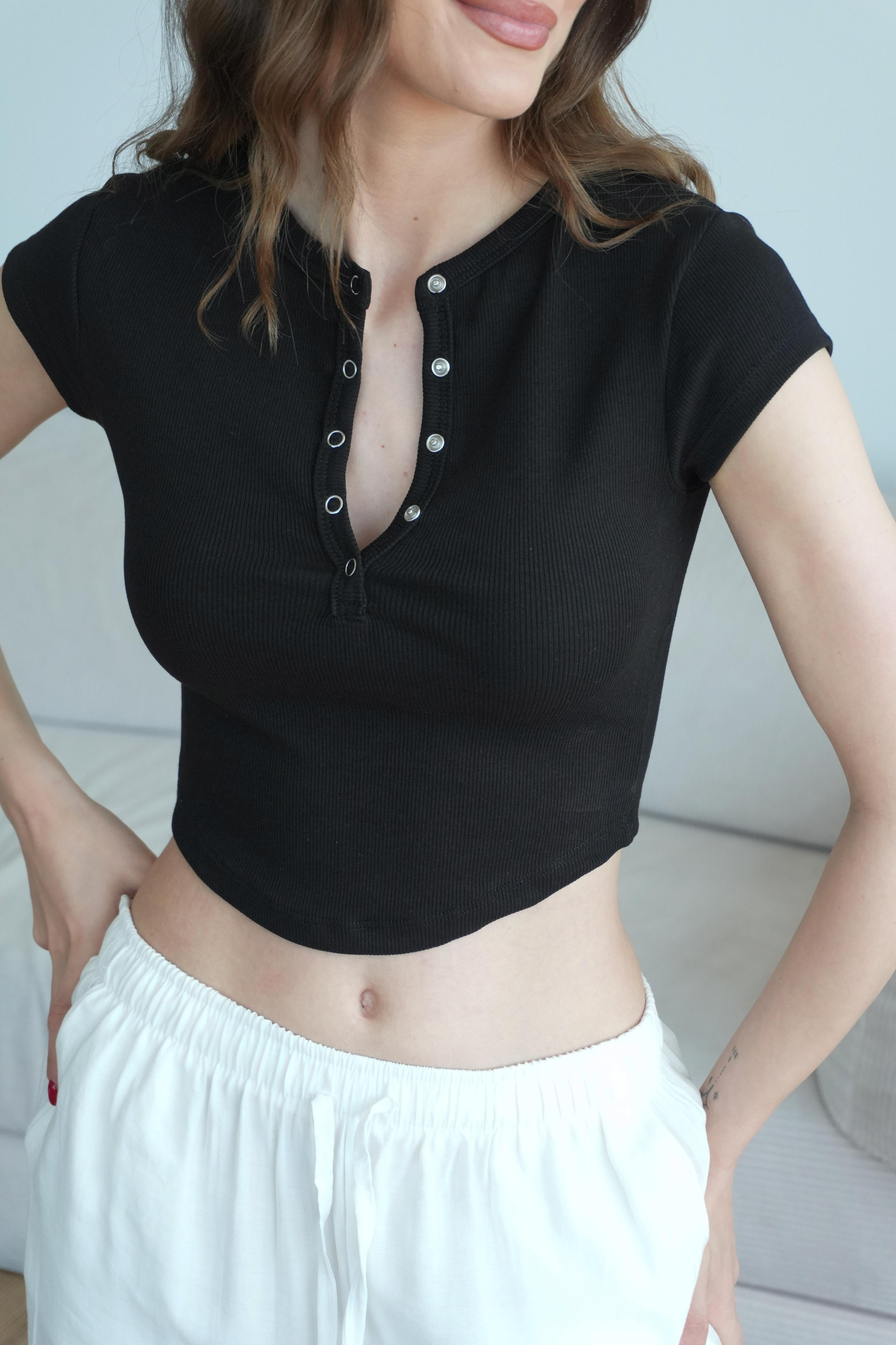 Merly Çıtçıtlı Fitilli Bluz - Siyah