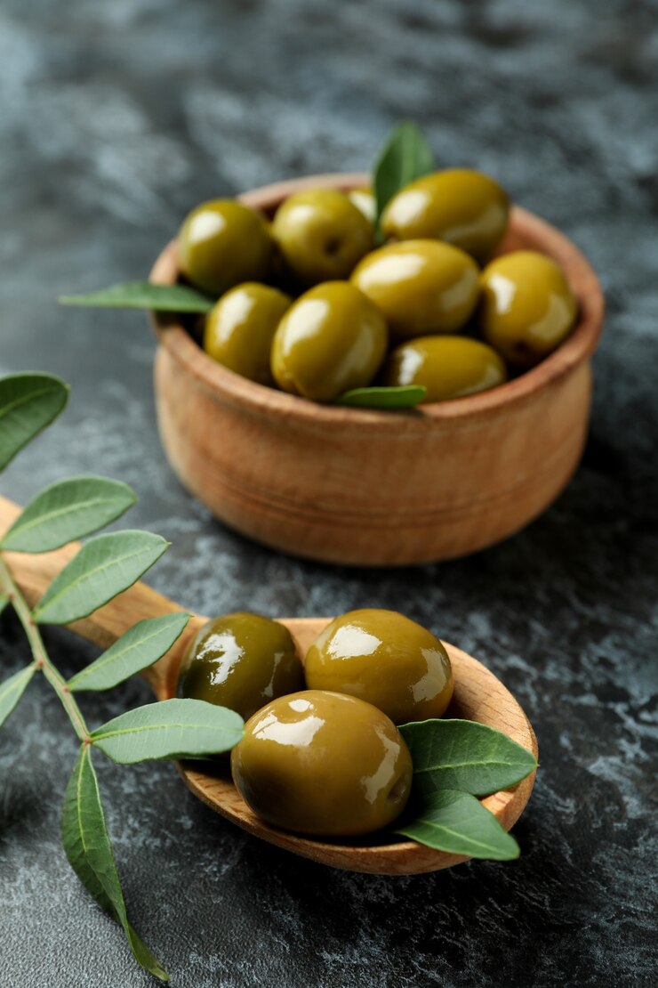 Yeşil Zeytin Çekirdeksiz Barak 1500 cc Bidon Net 1000 g