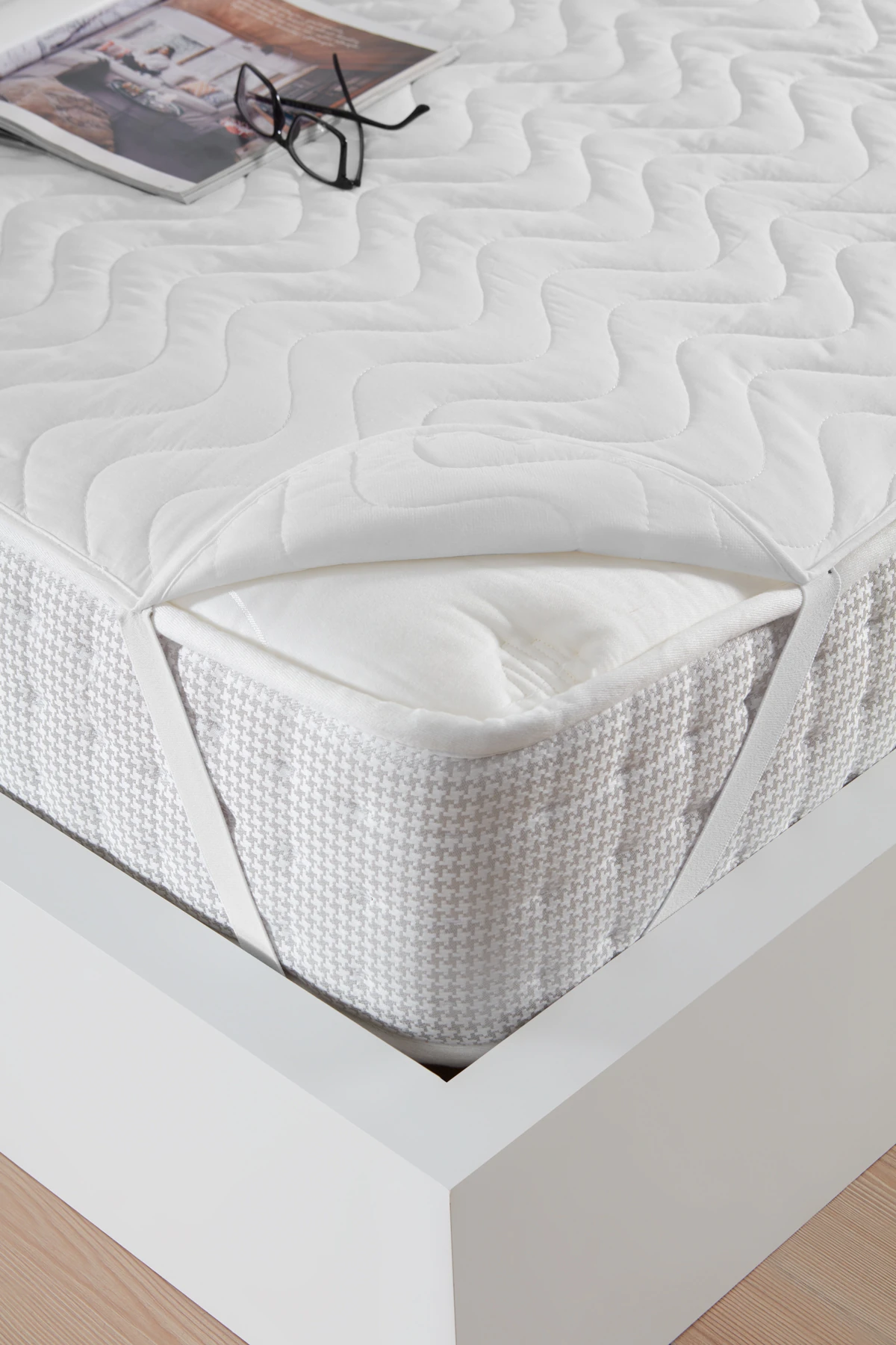 Kapitone Köşe Lastikli Telalı Yatak Koruyucu Alez