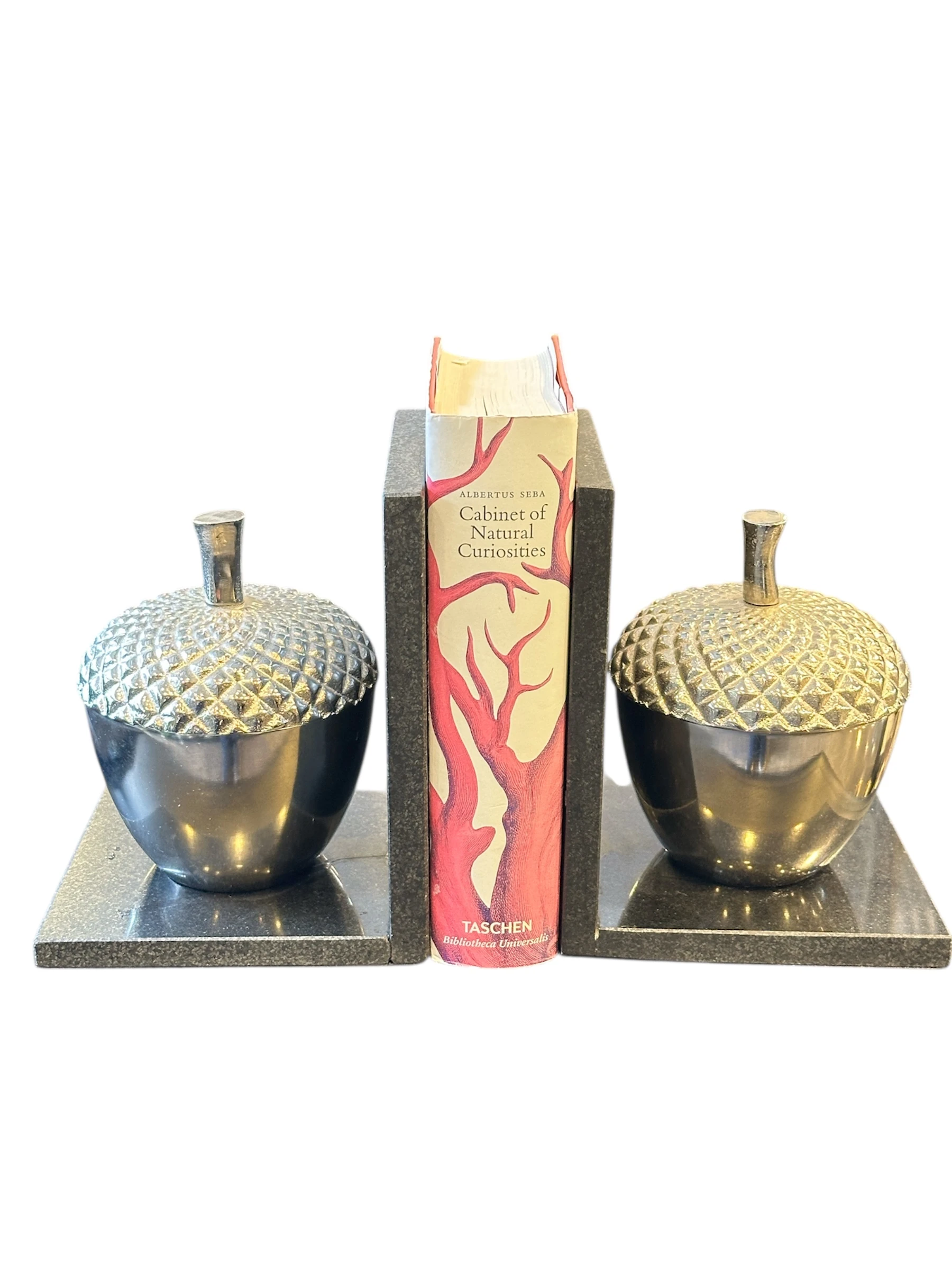 Siyah Mermer Döküm Figür Kitap Tutucu