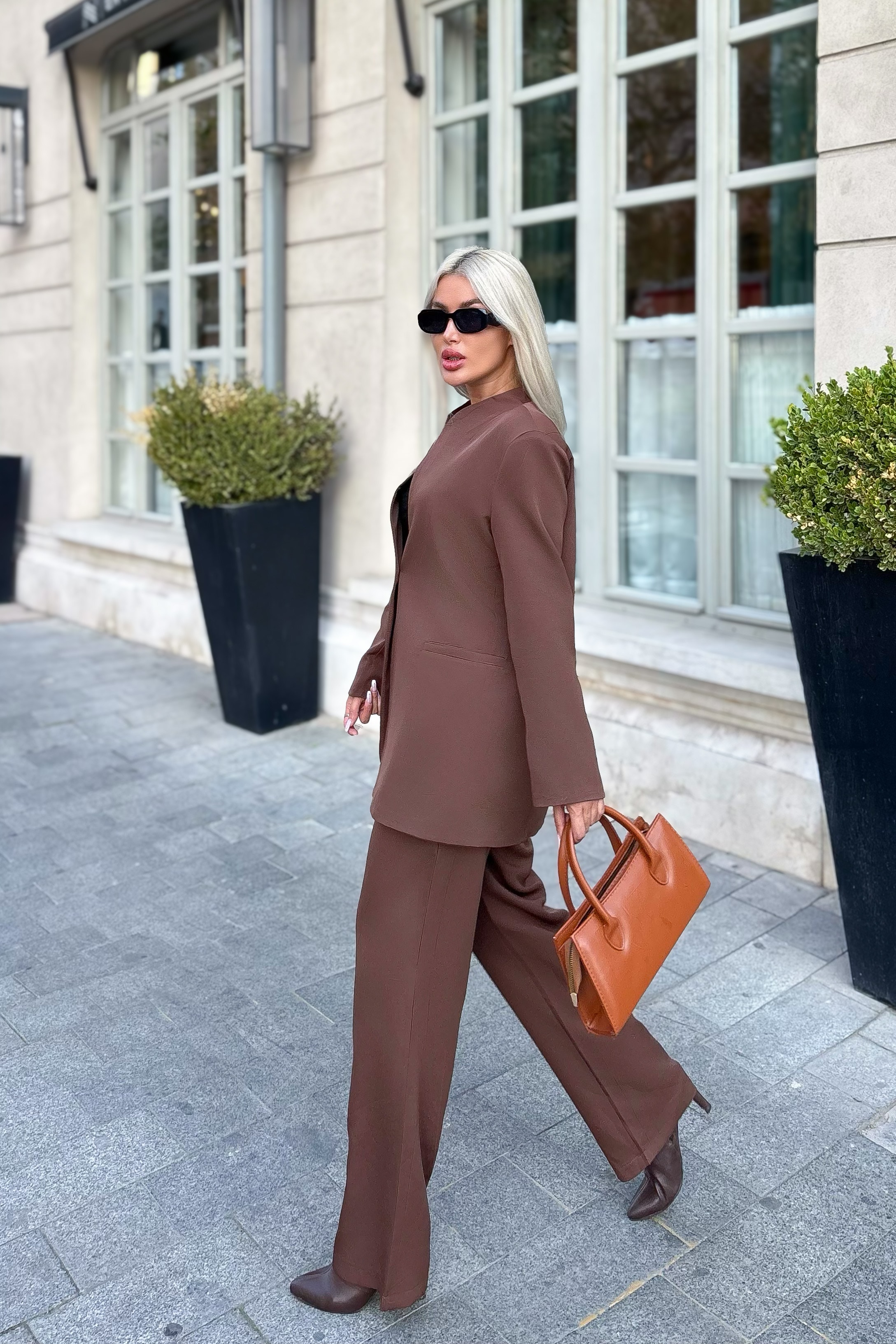 Chloe Takım - Kahve