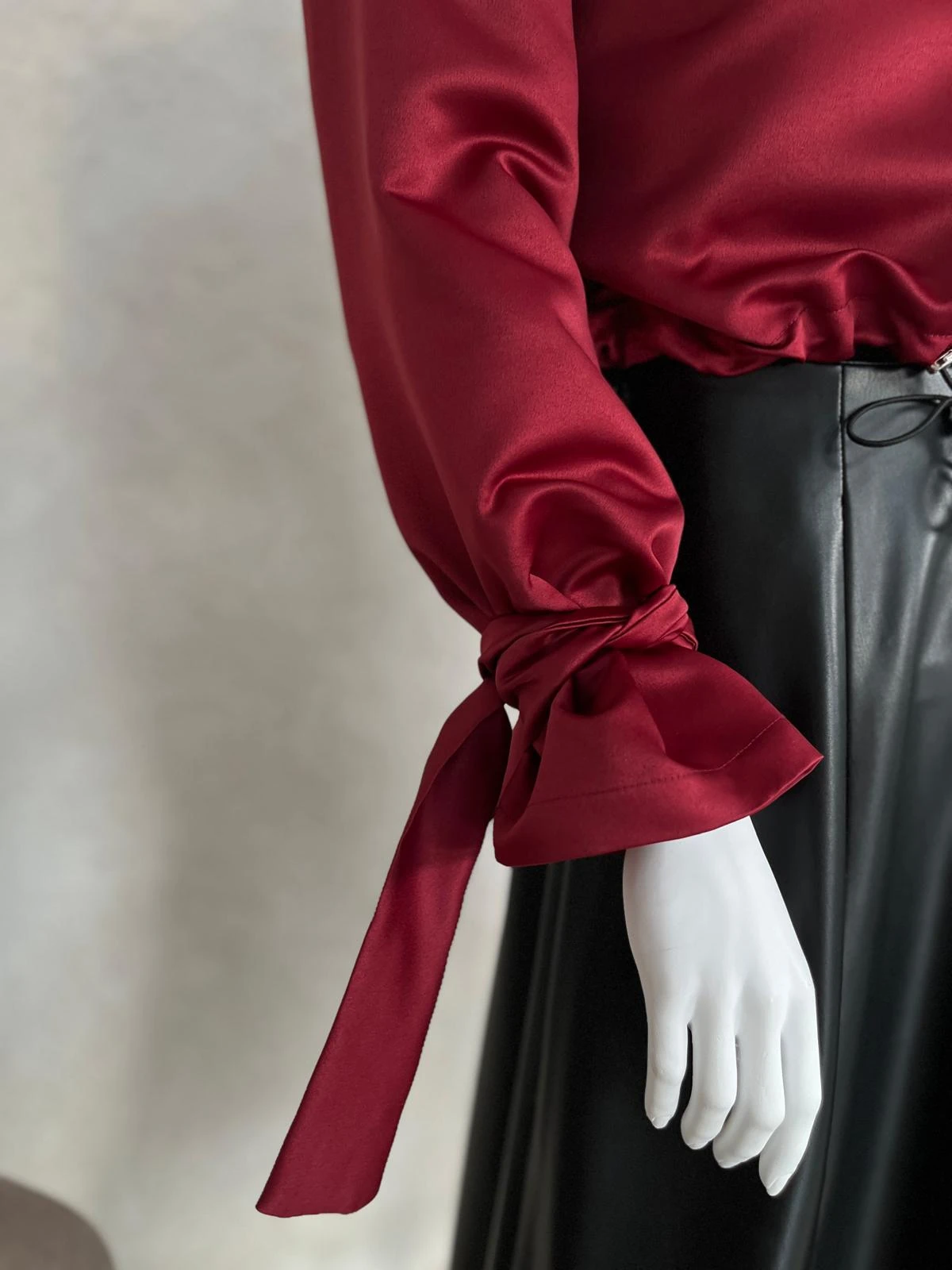 Bordo Fermuarlı Saten Ceket