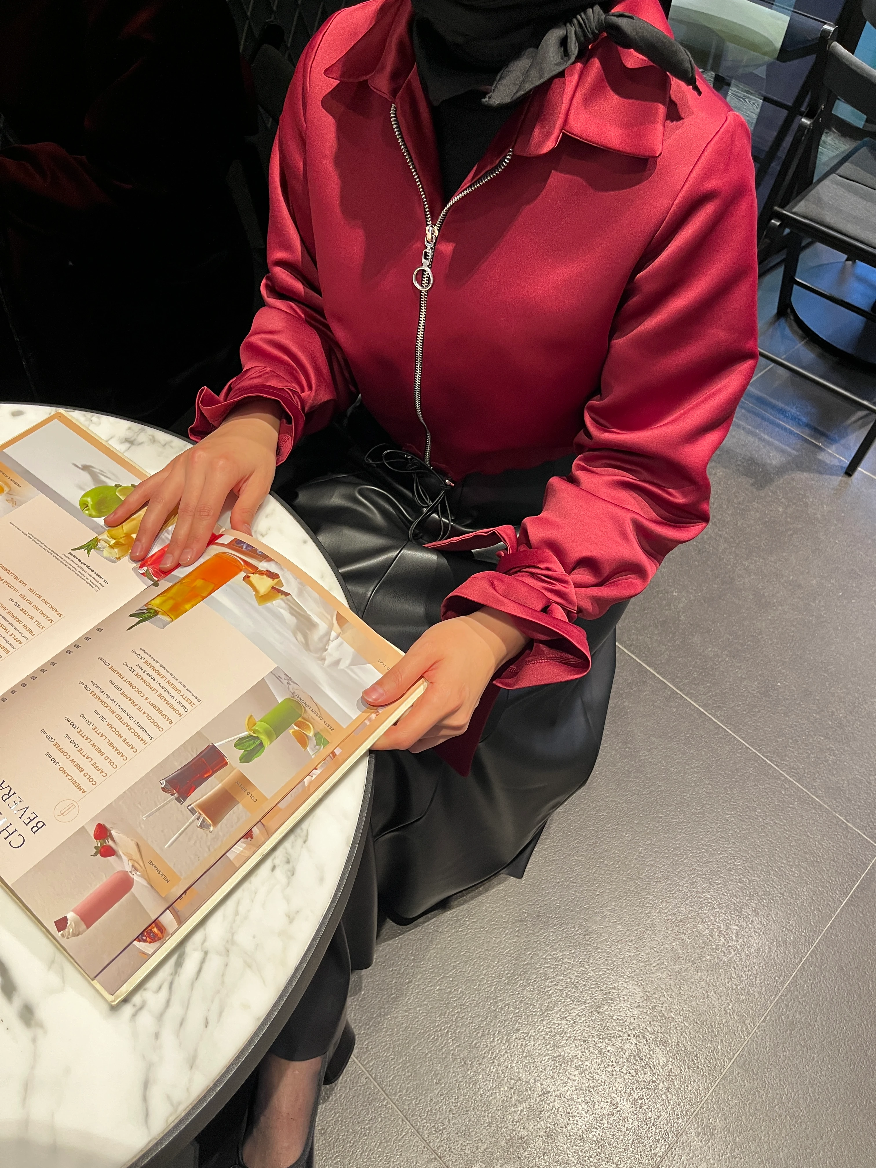 Bordo Fermuarlı Saten Ceket