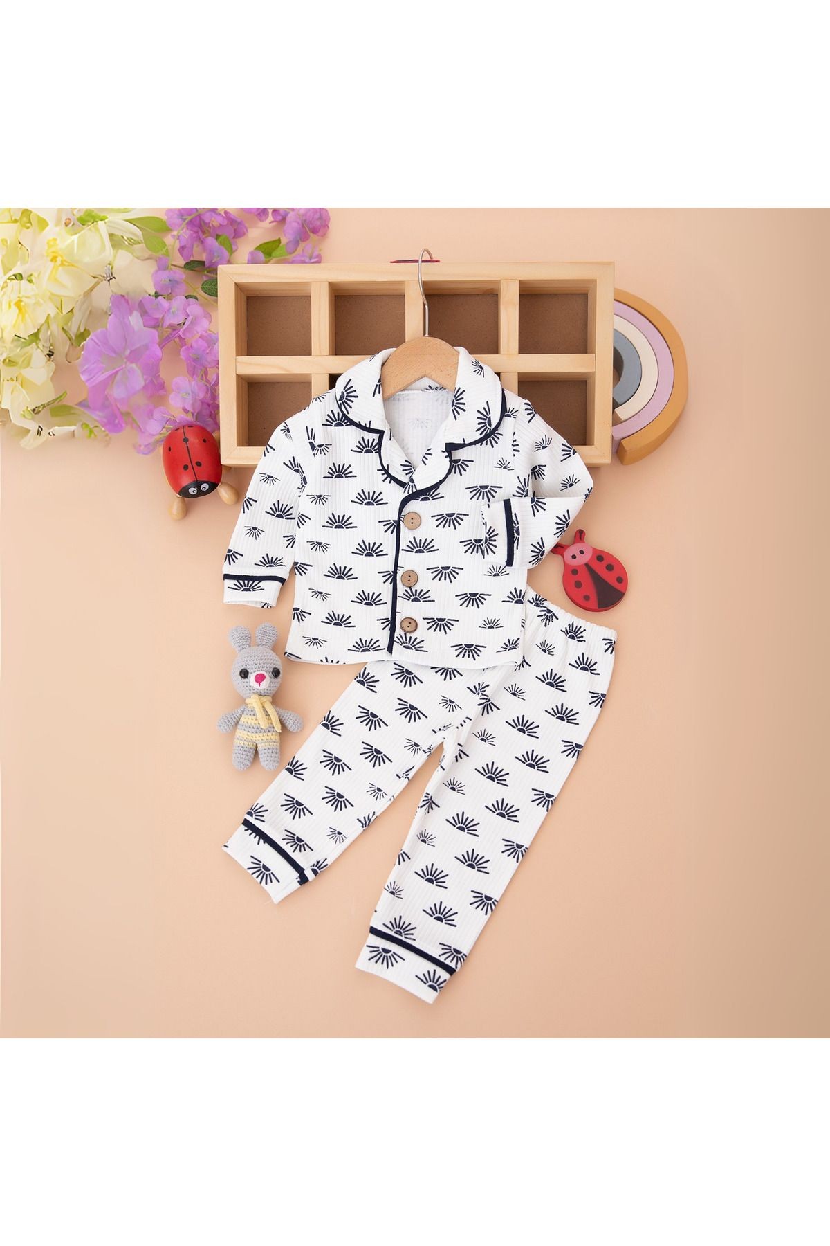 Bebek Biyeli Baskılı Düğmeli Pijama Takımı