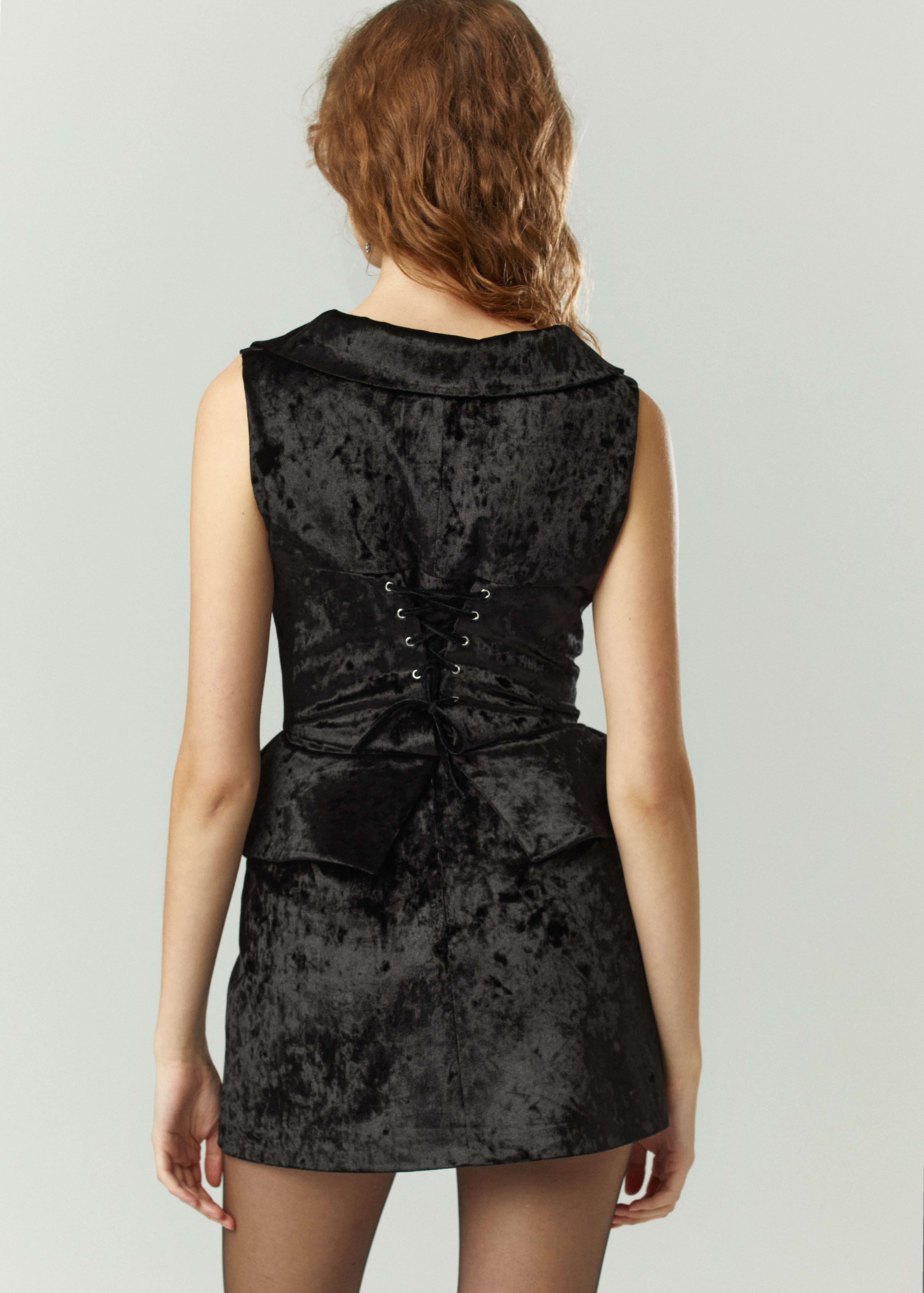 Black Swan Kadife Etek