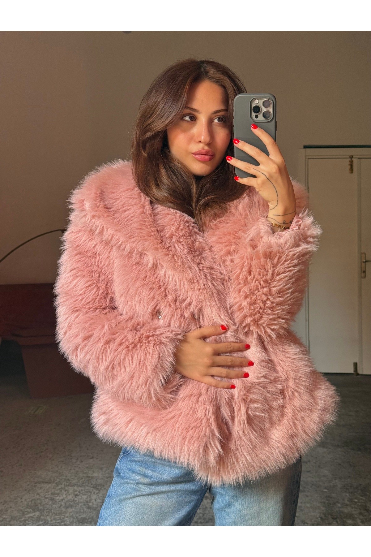 Pudra Pembe Astarlı Geniş Yaka Kürk