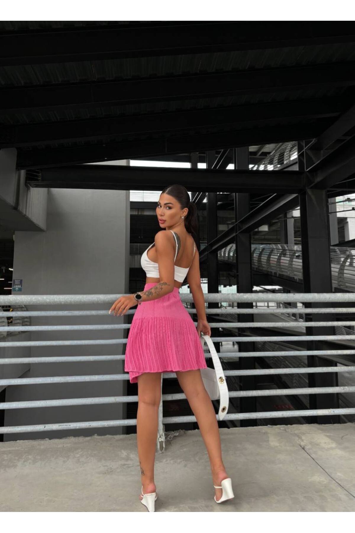 PEMBE