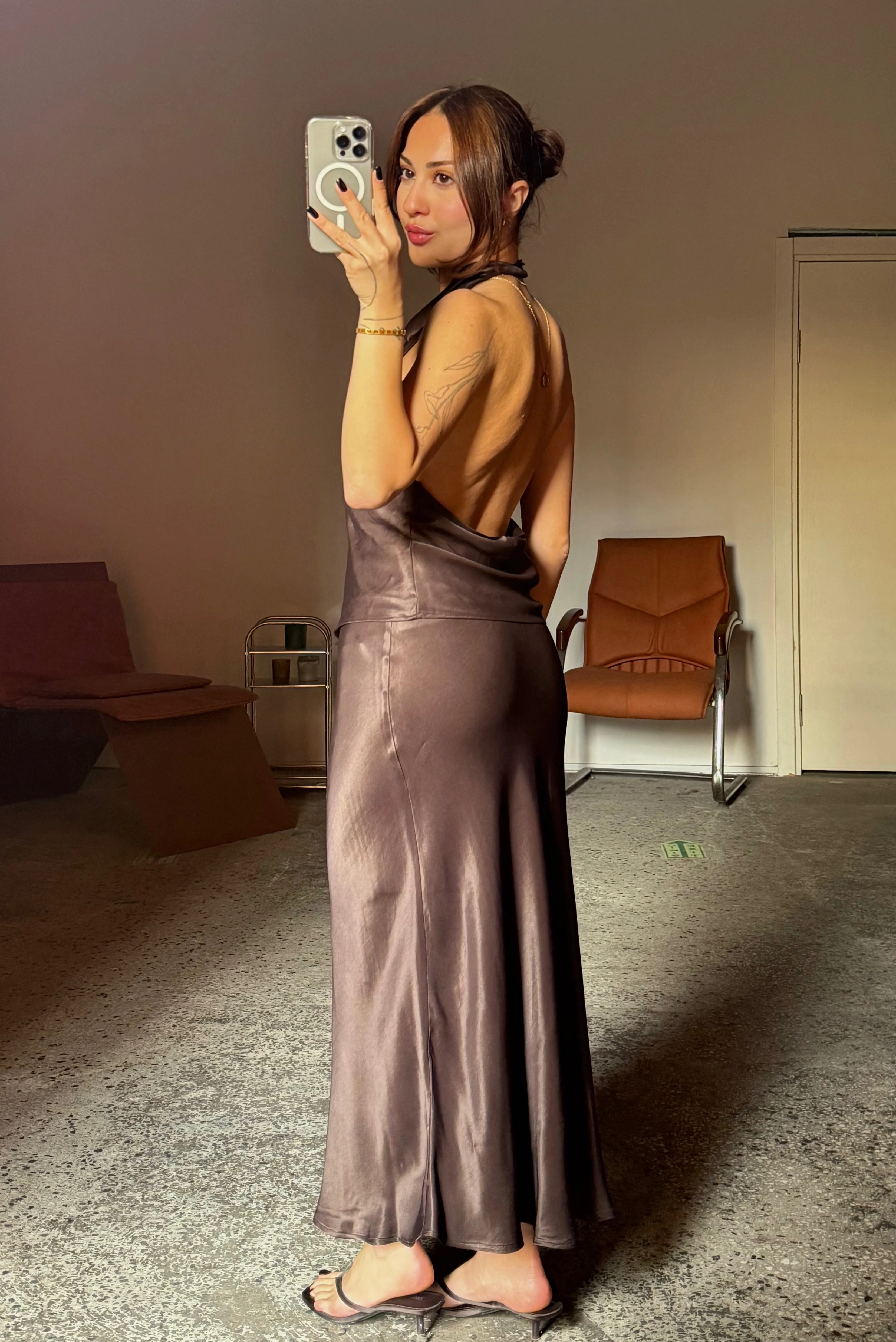 Beli Lastikli Saten Midi Etek