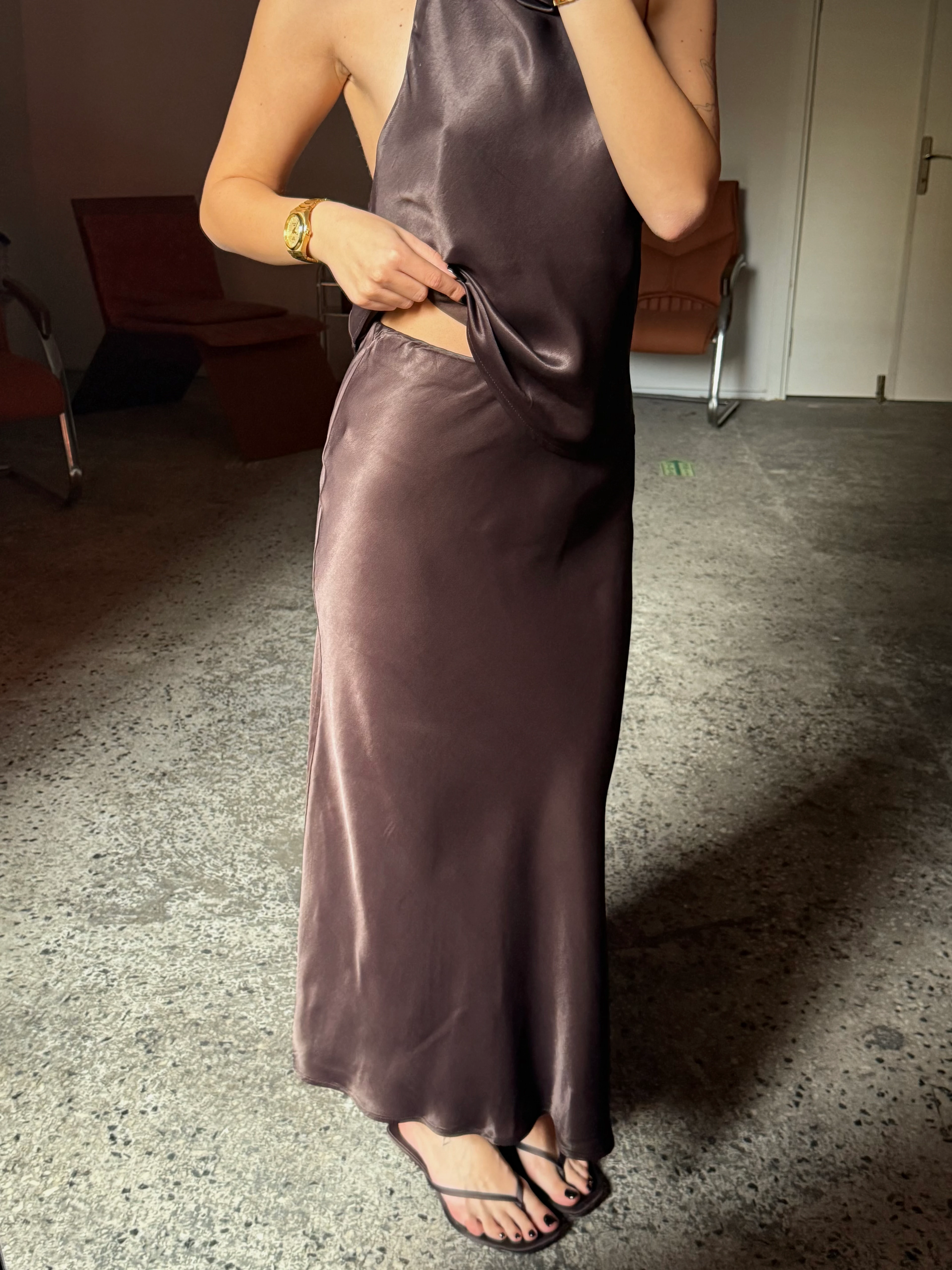 Beli Lastikli Saten Midi Etek