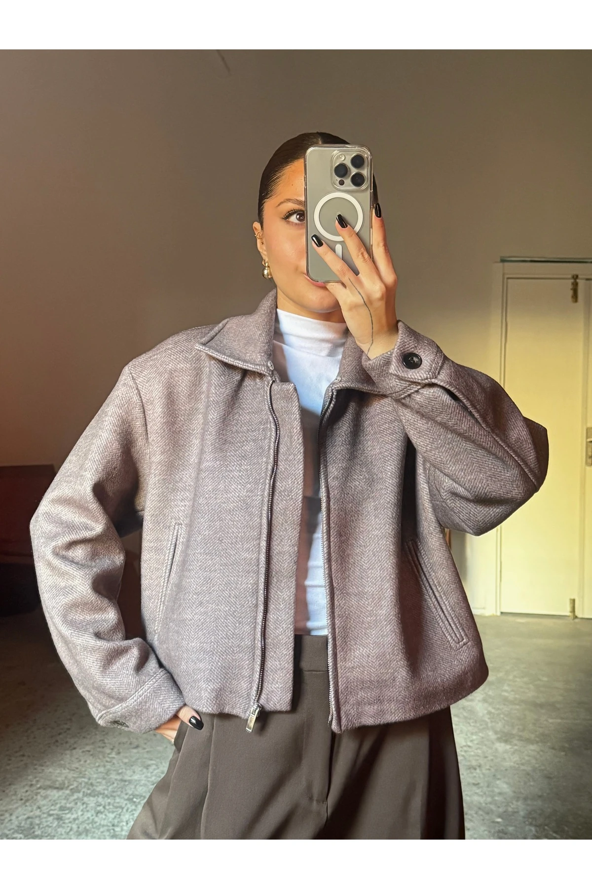 Yünlü, Yakası Çıkarılabilir Kürklü Fermuarlı Mont