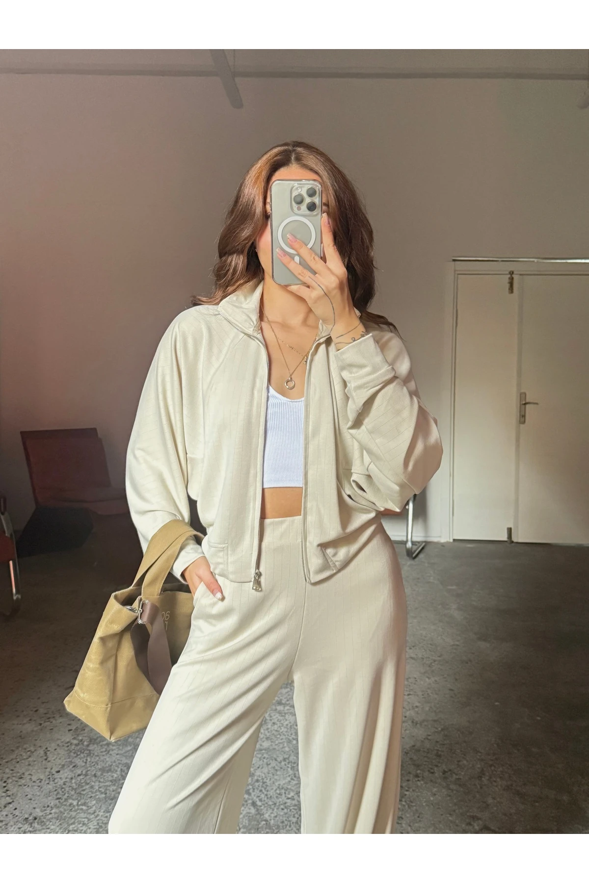 Pamuk Dik Yaka Yarasa Kollu Hırka-Pantolon Takım