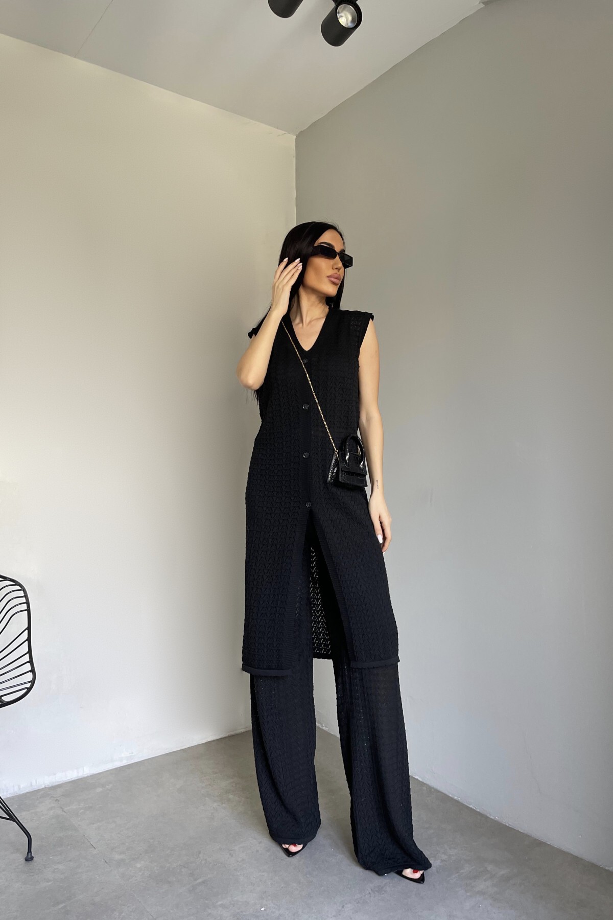 Siyah Yelek Pantolon Crop Bluz Üçlü Kadın Takım