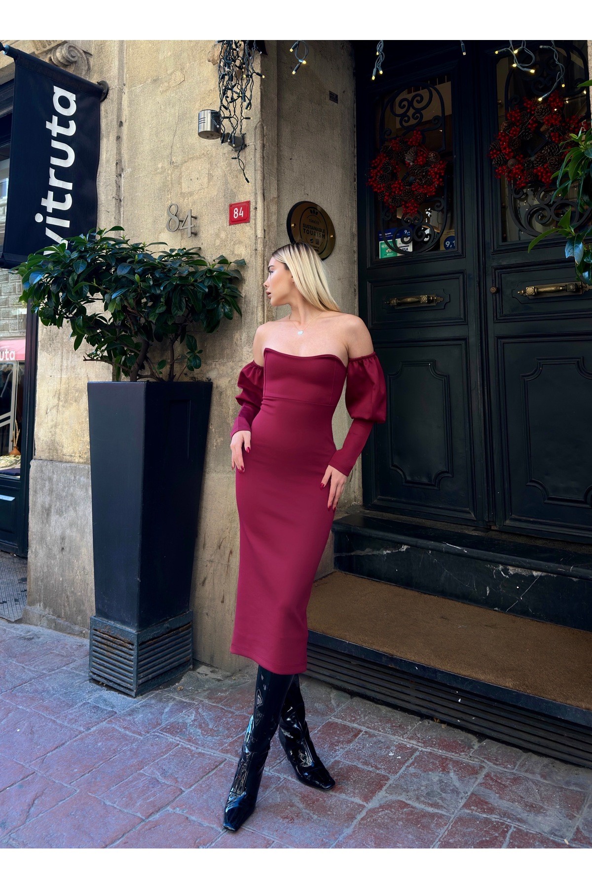 Balon Kol Midi Omzu Açık Elbise