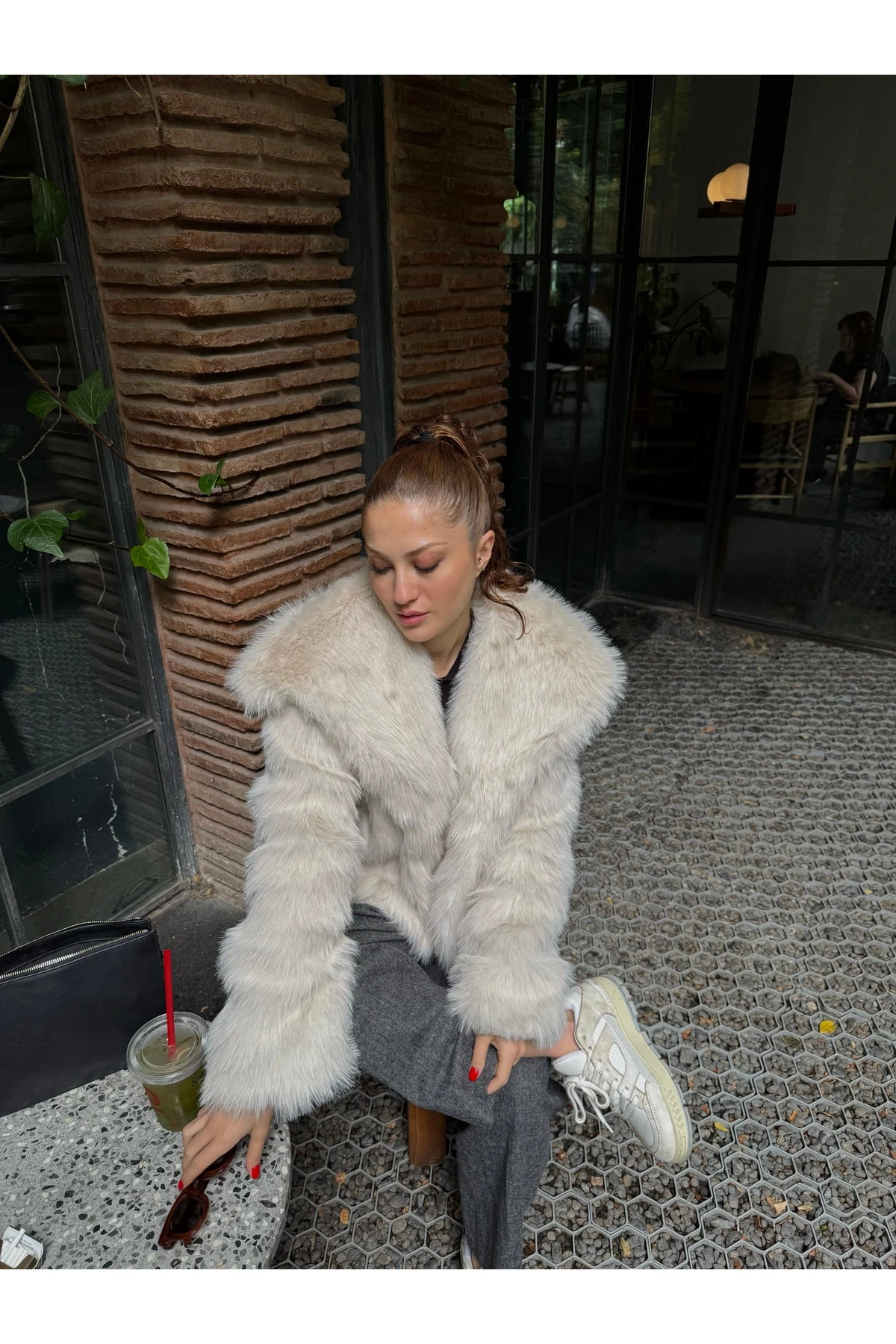 Kadın Astarlı Premium Kruvaze Yaka Kürk