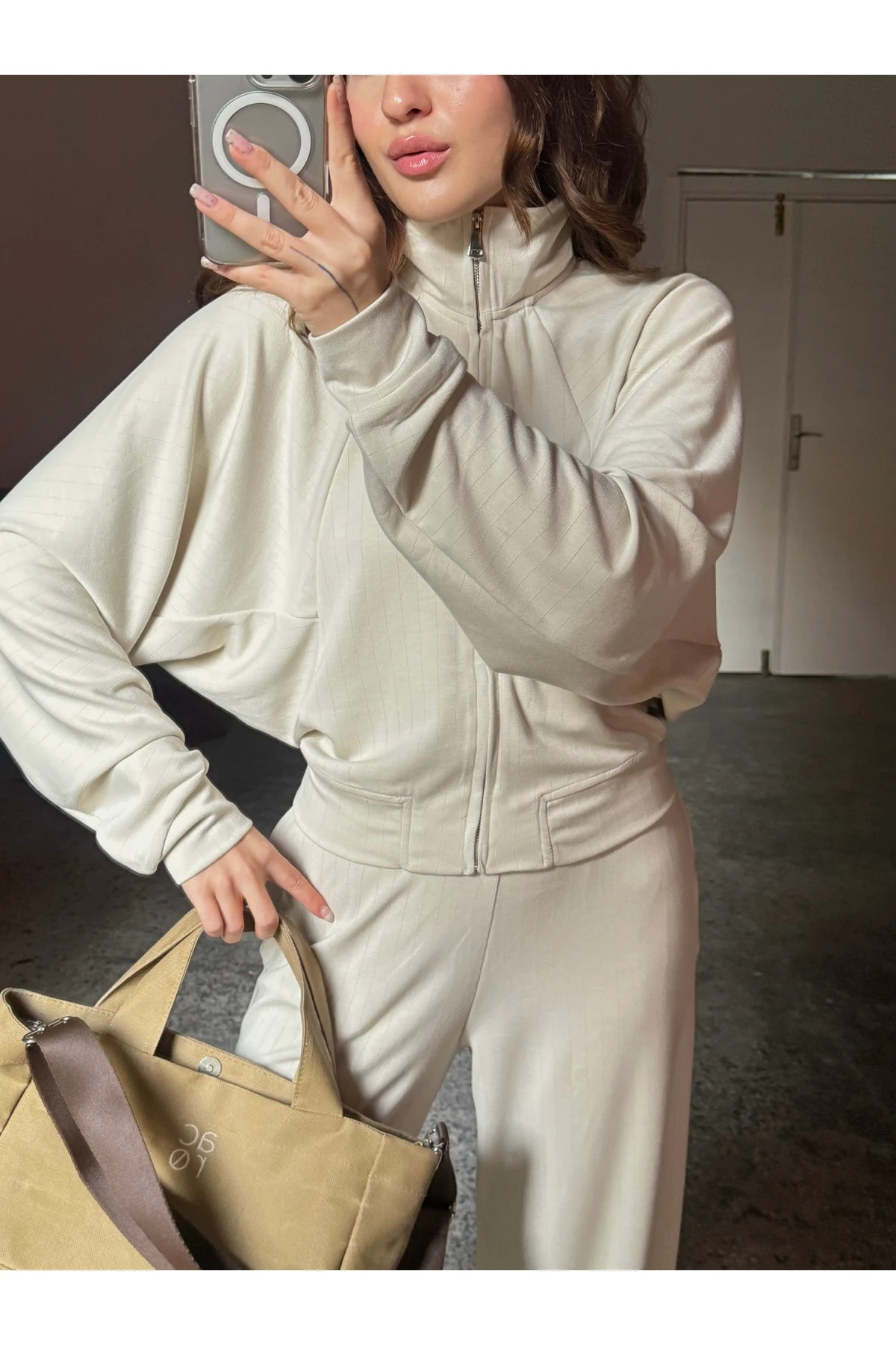 Pamuk Dik Yaka Yarasa Kollu Hırka-Pantolon Takım