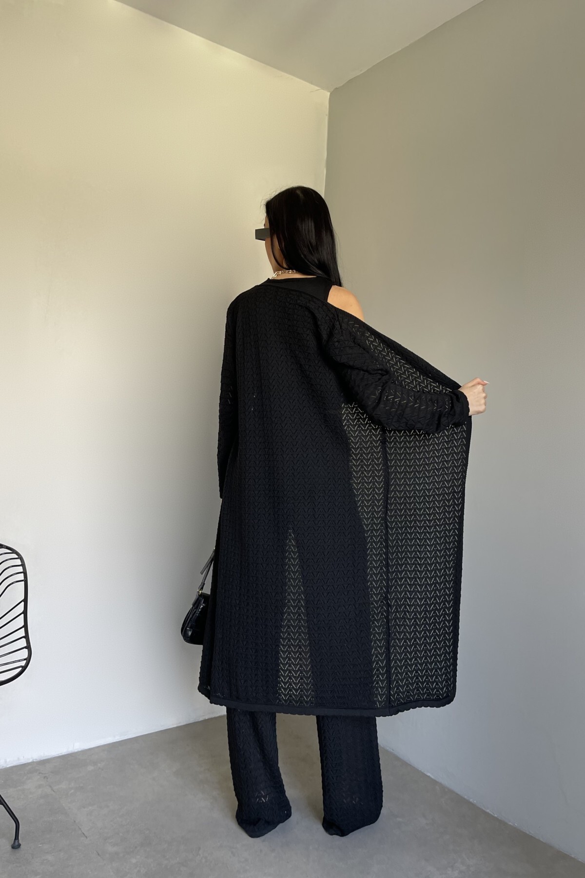 Beyaz Hırka Pantolon Crop Bluz Üçlü Kadın Takım