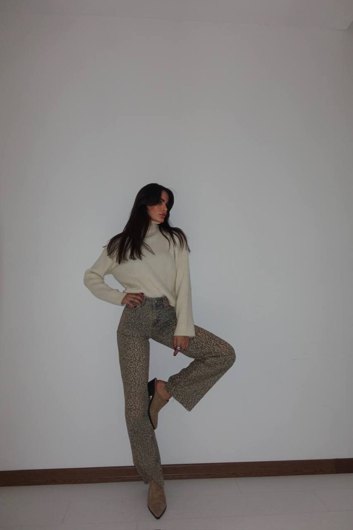 "SHINY GLITTER" Parıltılı Leopar Desenli Jean