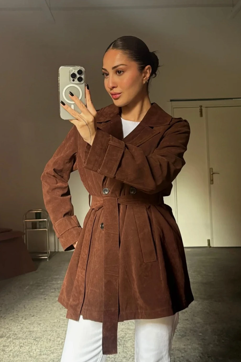 Beli Kuşaklı Süet Taba Ceket