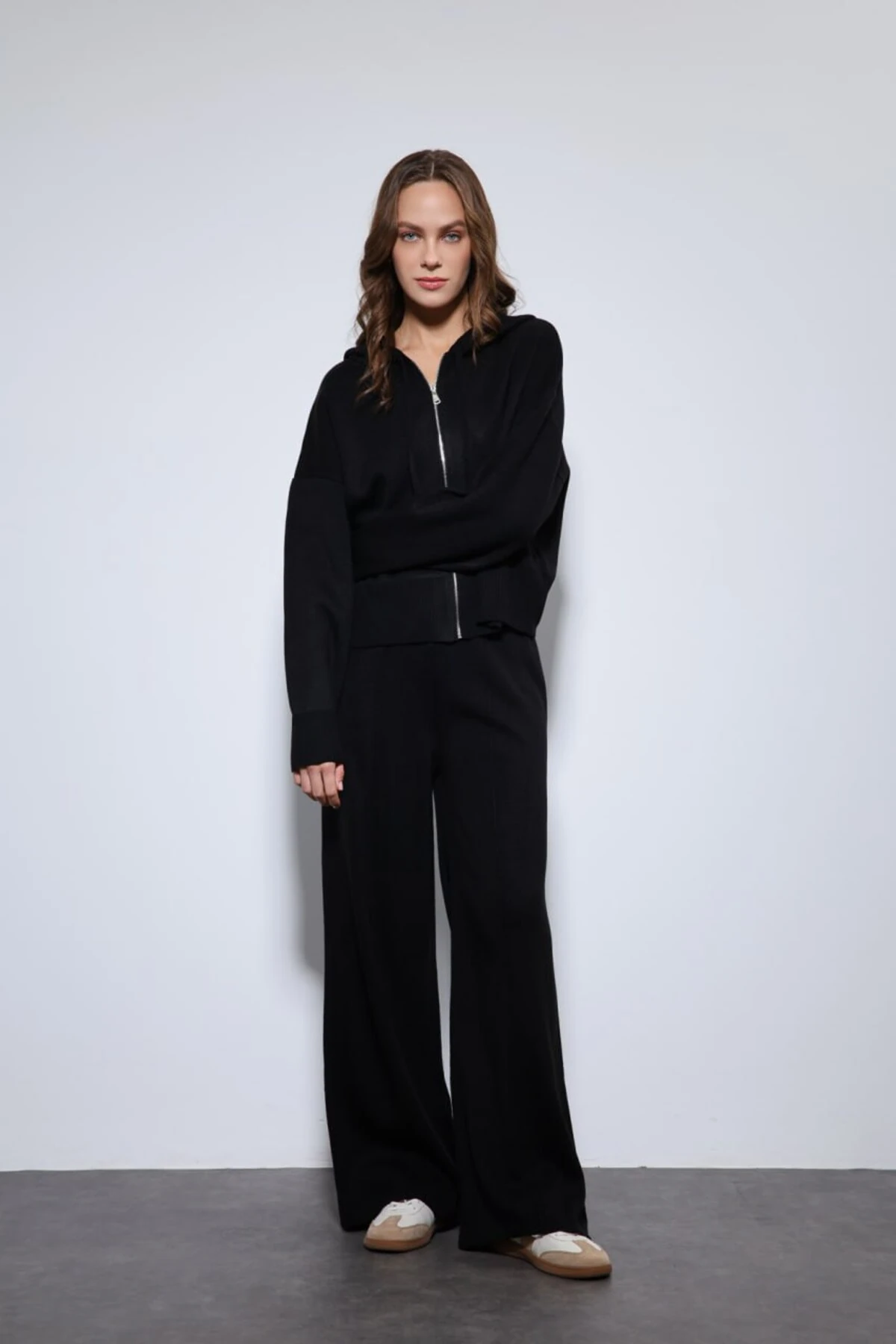 Yünlü, Kapüşonlu Hırka-Pantolon Takım