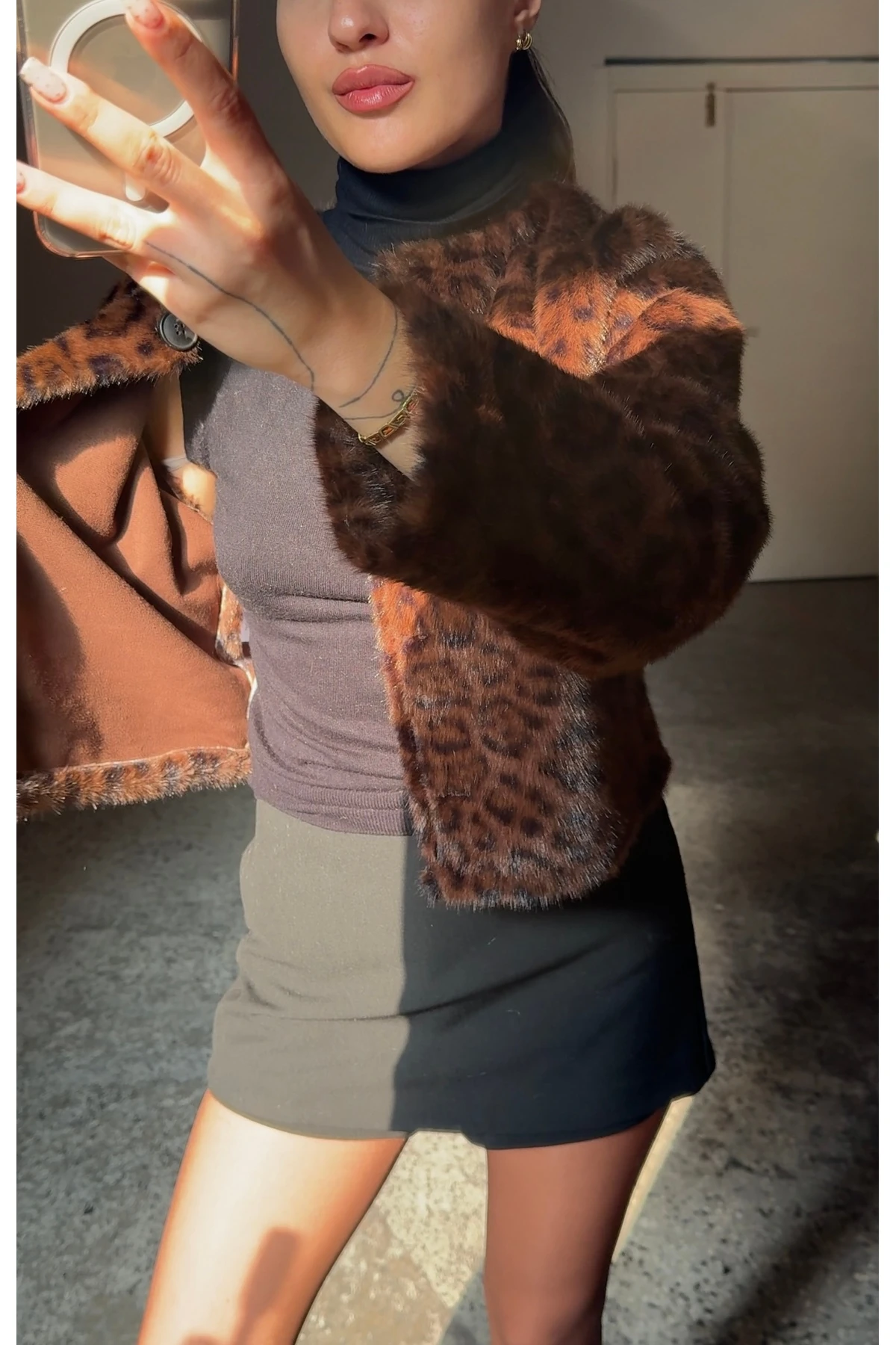 Süet Astarlı, Leopar Desen Kısa Kürklü Ceket