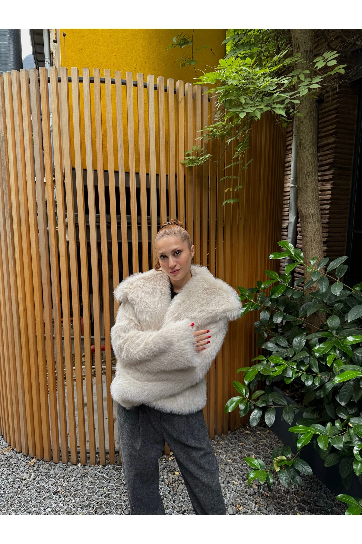 Kadın Astarlı Premium Kruvaze Yaka Kürk