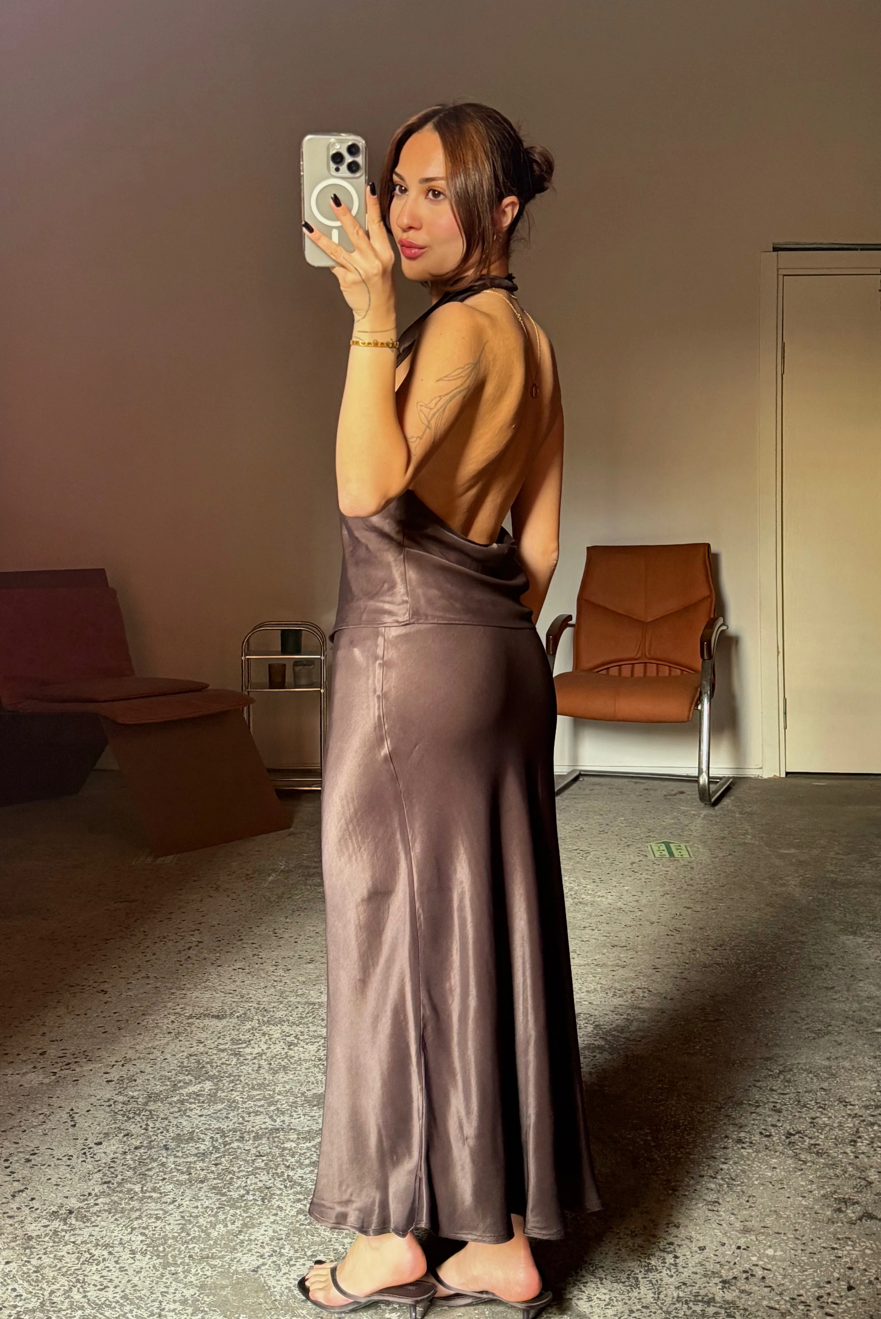 Beli Lastikli Saten Midi Etek