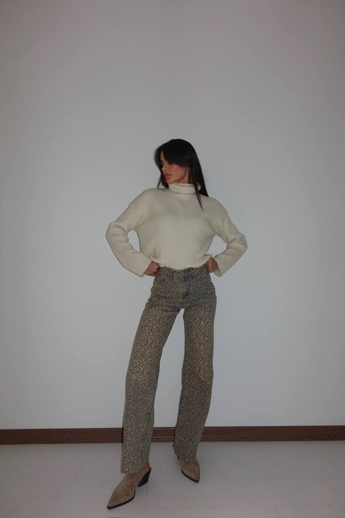 "SHINY GLITTER" Parıltılı Leopar Desenli Jean