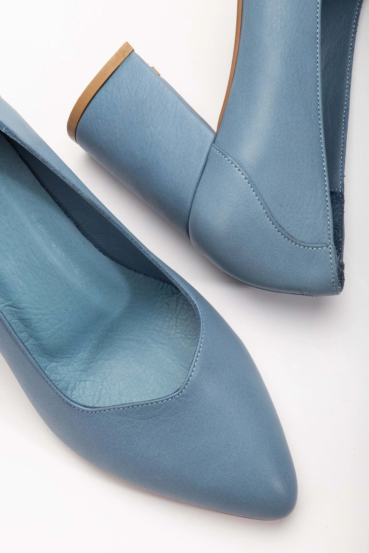 Kadın Hakiki Deri Klasik Kalın Topuklu Ayakkabı - MAVİ