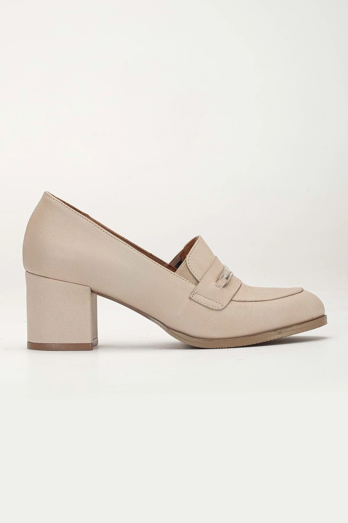 Kadın Hakiki Deri Tokalı Şık Topuklu Ayakkabı