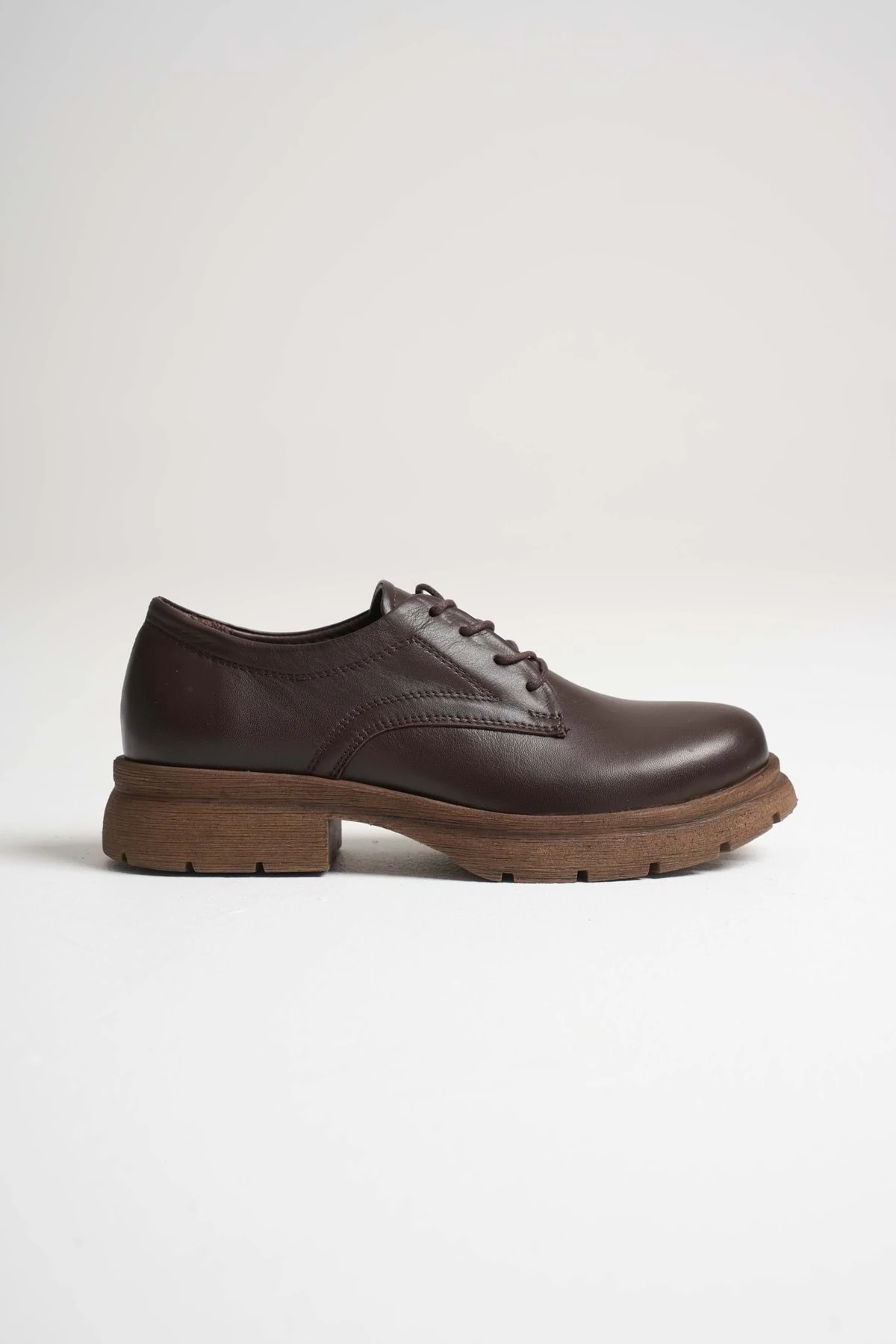 Kadın Hakiki Deri Bağcıklı Oxford Ayakkabı - Kahve