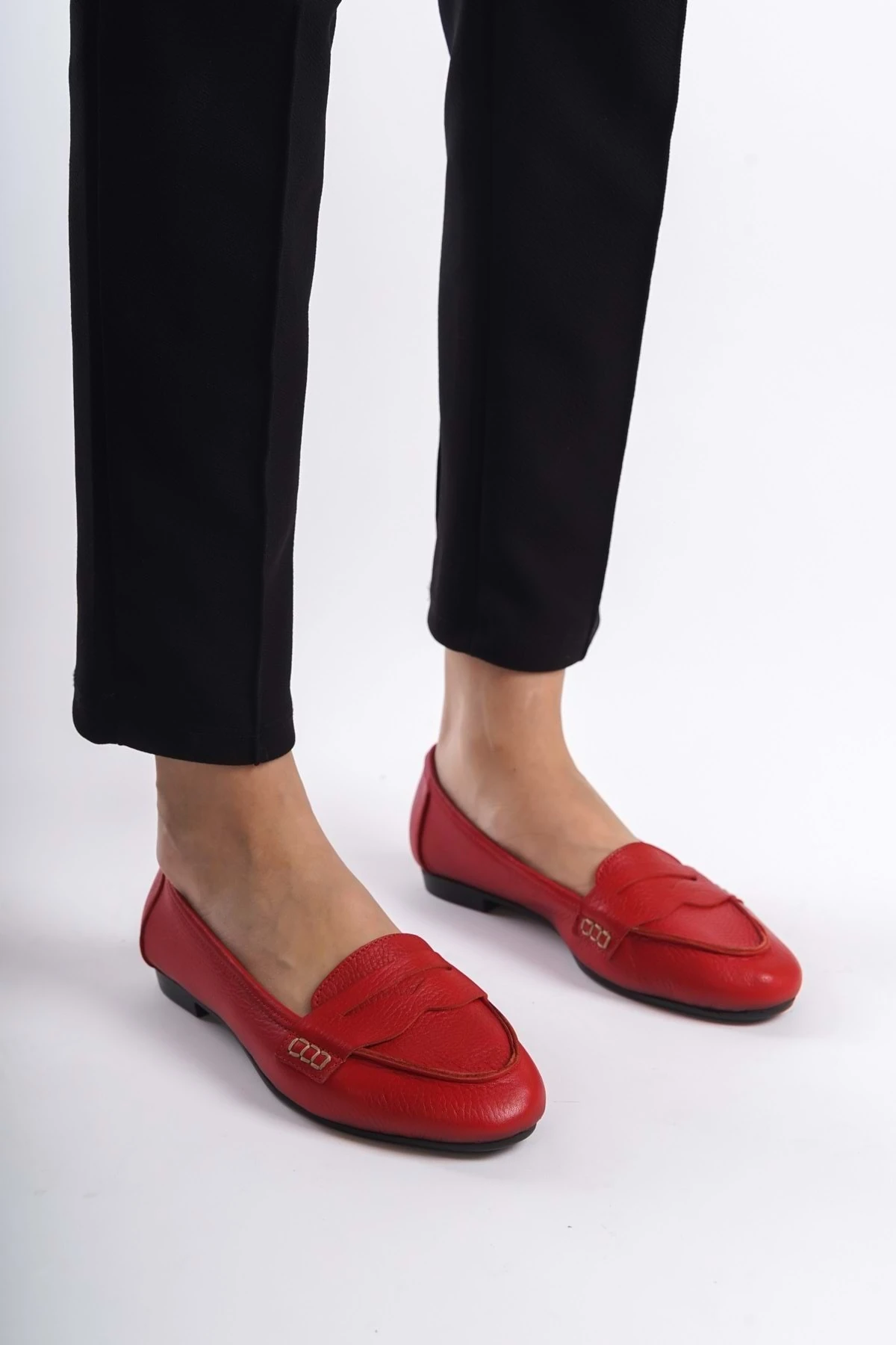 Kadın Hakiki Deri Saraçlı Rahat Babet - KIRMIZI