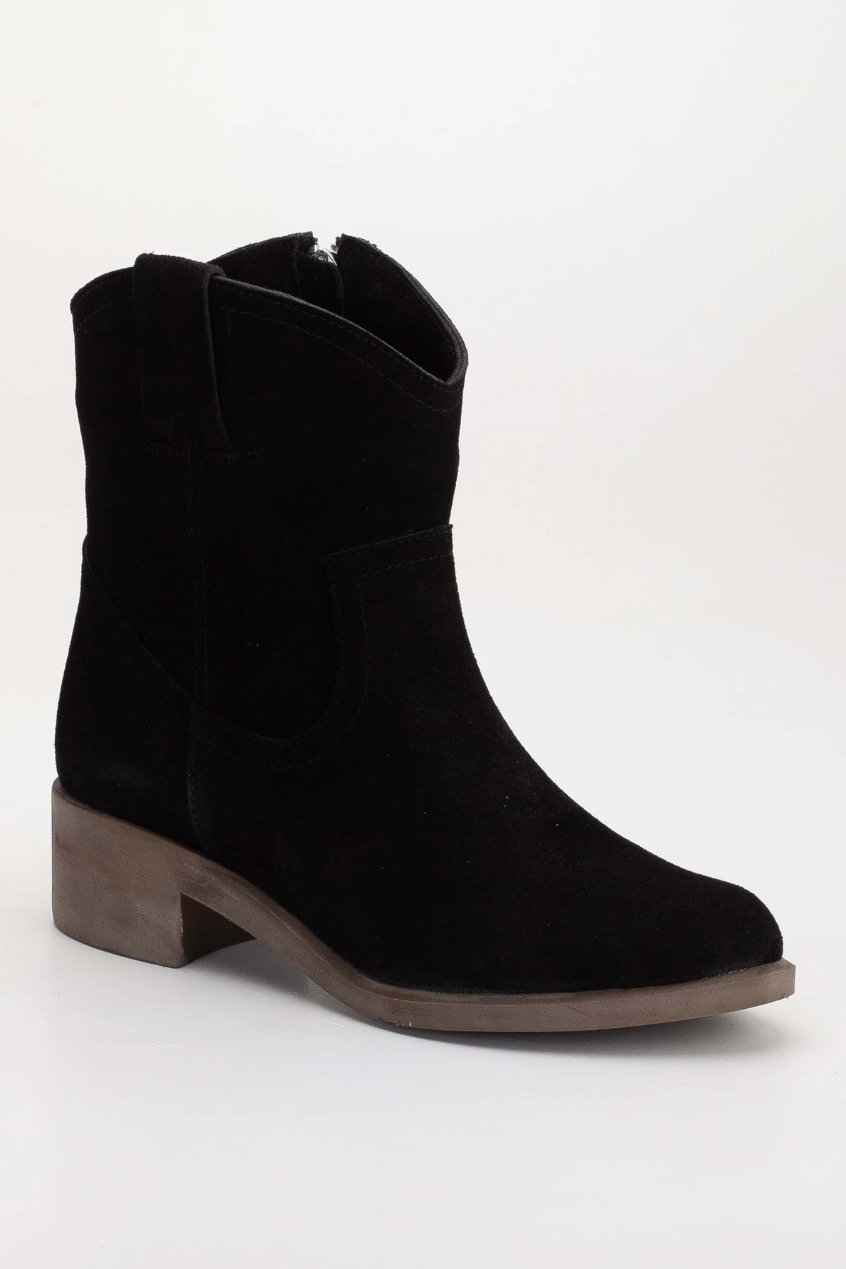 Deri Kadın Kovboy Bot