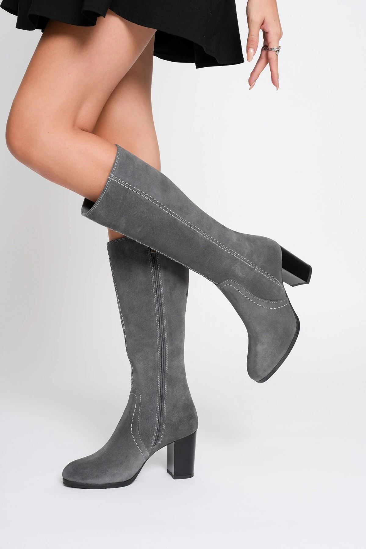 Kadın Hakiki Deri Topuklu  Çizme - GRİ