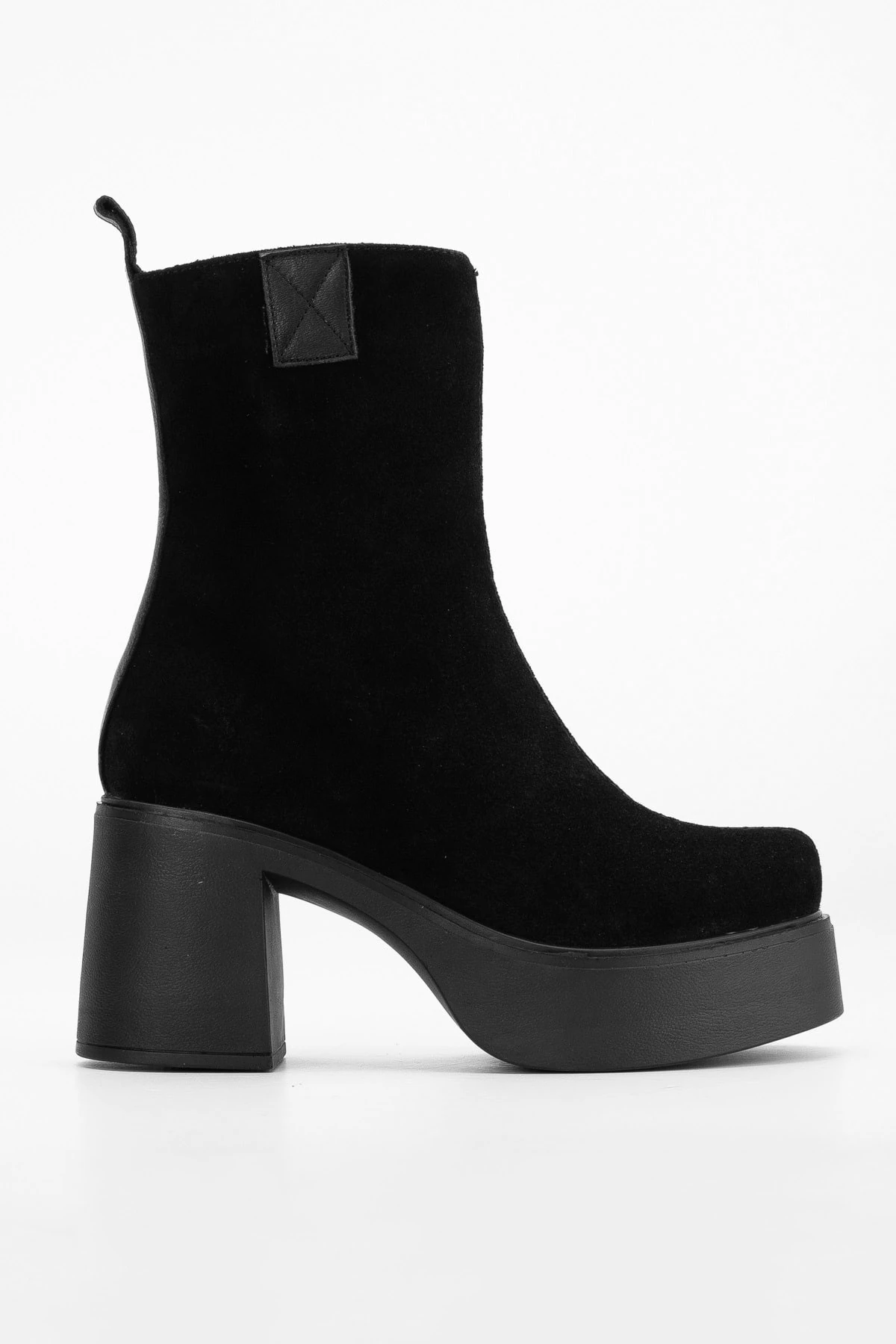 Kadın Hakiki Deri Kalın Tabanlı Topuklu Bot - Bej Rugan