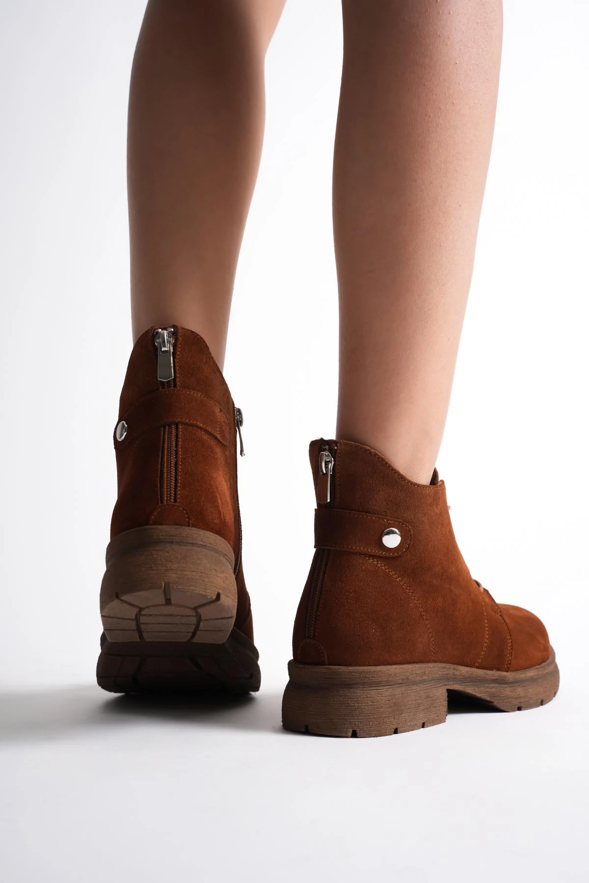 Kadın Hakiki Deri Arkadan Fermuarlı Bot - Taba