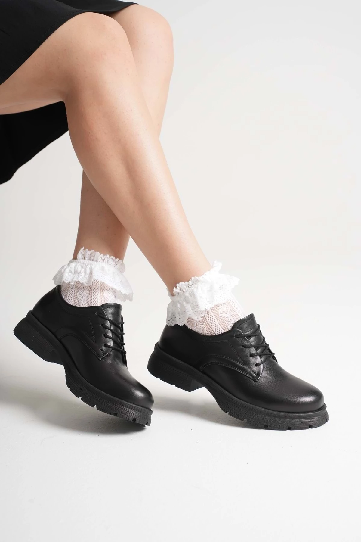 Kadın Hakiki Deri Bağcıklı Oxford Ayakkabı - SİYAH