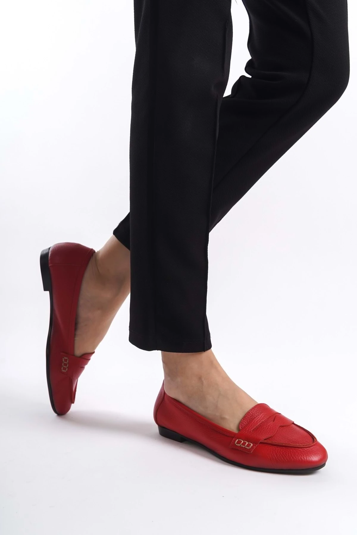 Kadın Hakiki Deri Saraçlı Rahat Babet - KIRMIZI