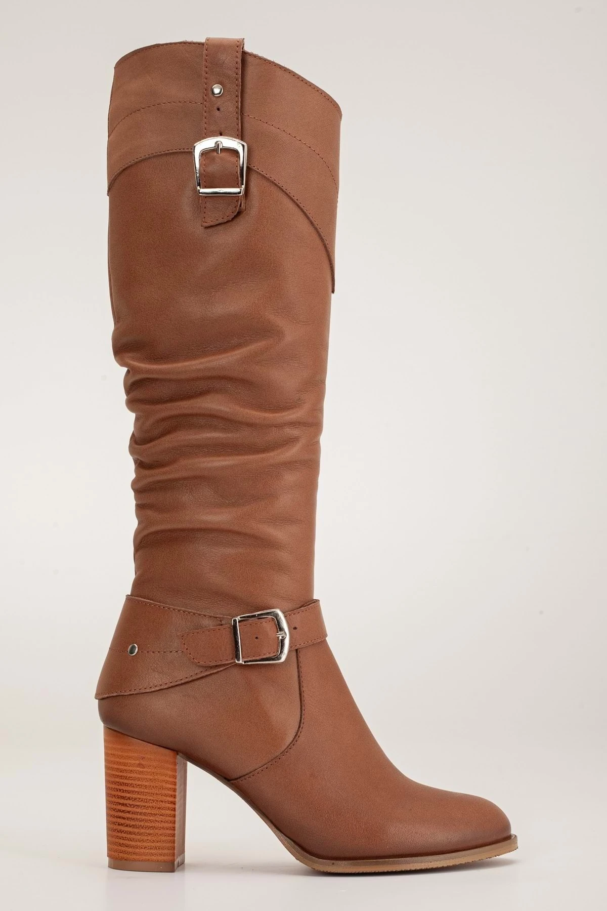 Kadın Hakiki Deri Körüklü Toka Detaylı Topuklu Çizme - CEVİZ