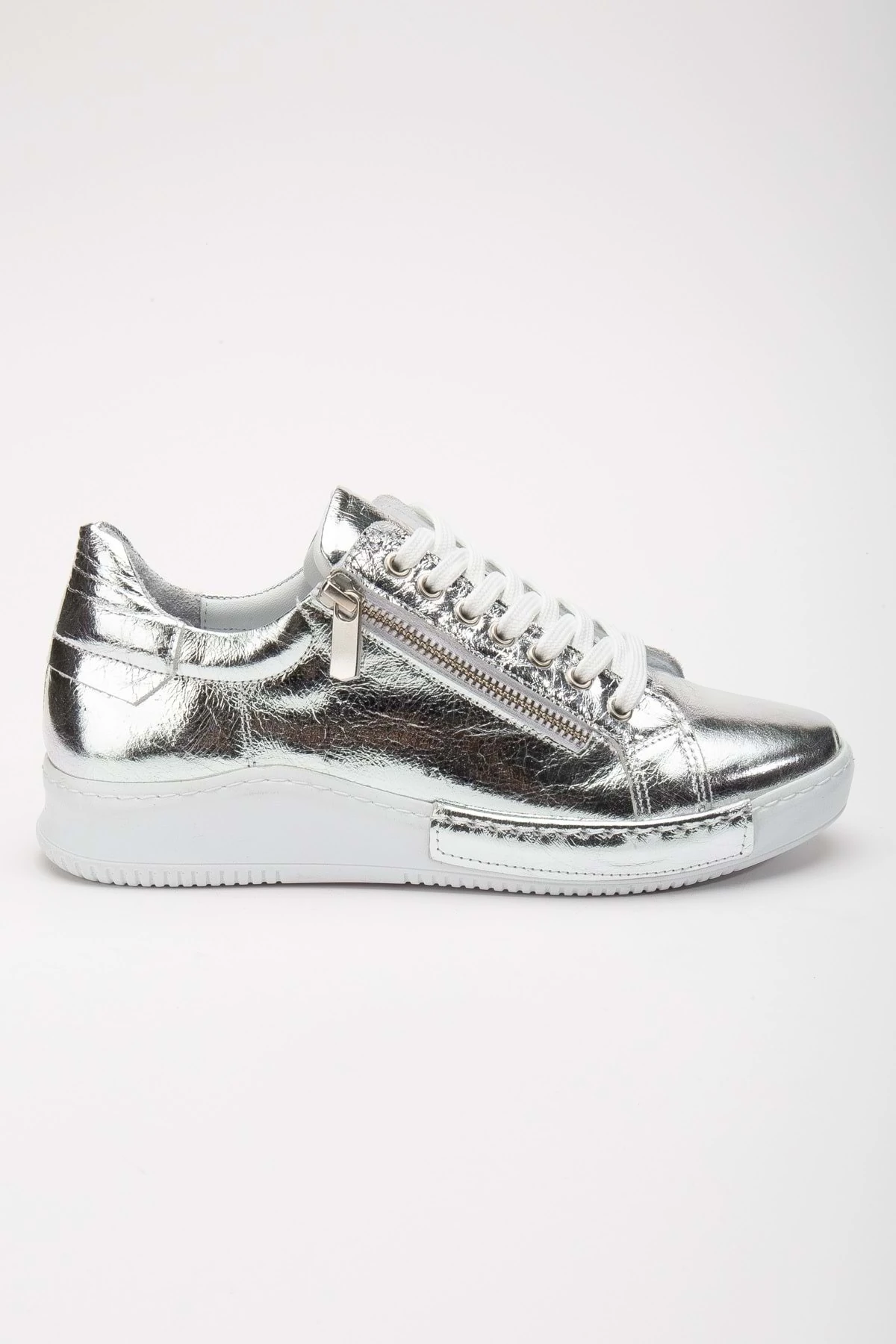 Kadın Hakiki Deri Fermuarlı Spor Ayakkabı - GÜMÜŞ