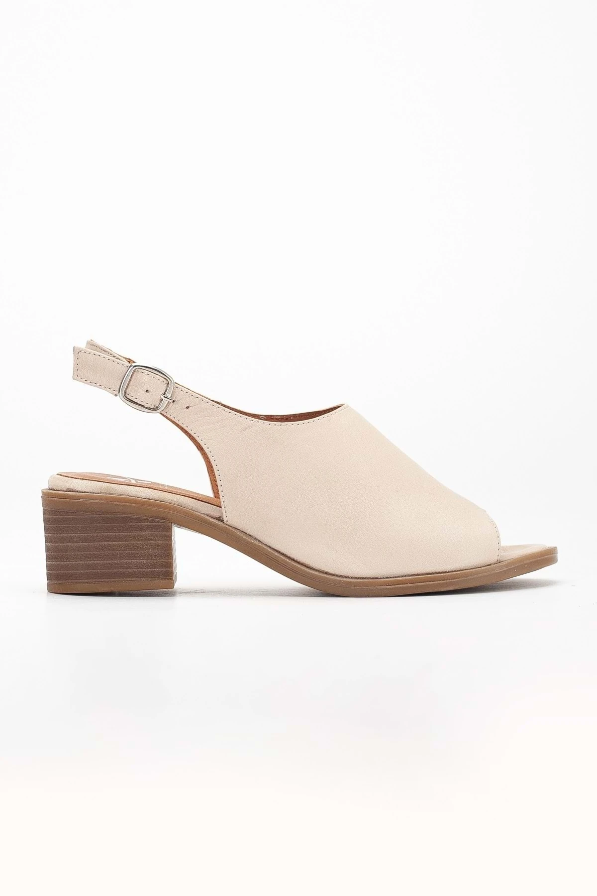 Kadın Hakiki Deri Toka Detaylı Bilekten Bağlı Sandalet