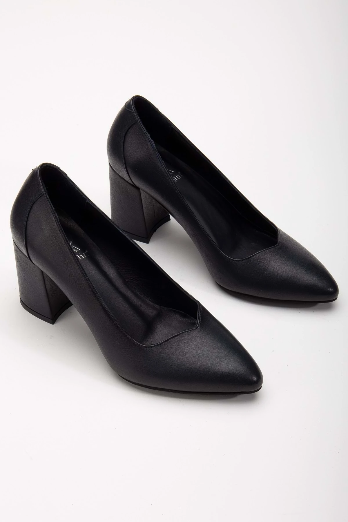 Kadın Hakiki Deri Klasik Kalın Topuklu Ayakkabı - LACİVERT