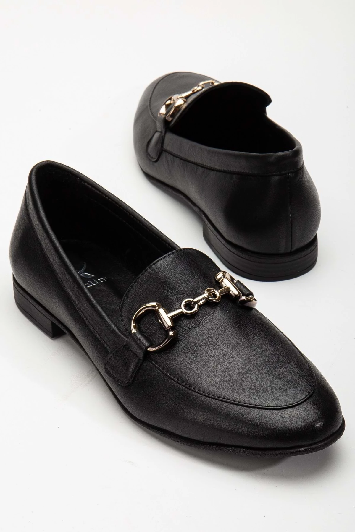 Kadın Hakiki Deri Tokalı Babet - SİYAH