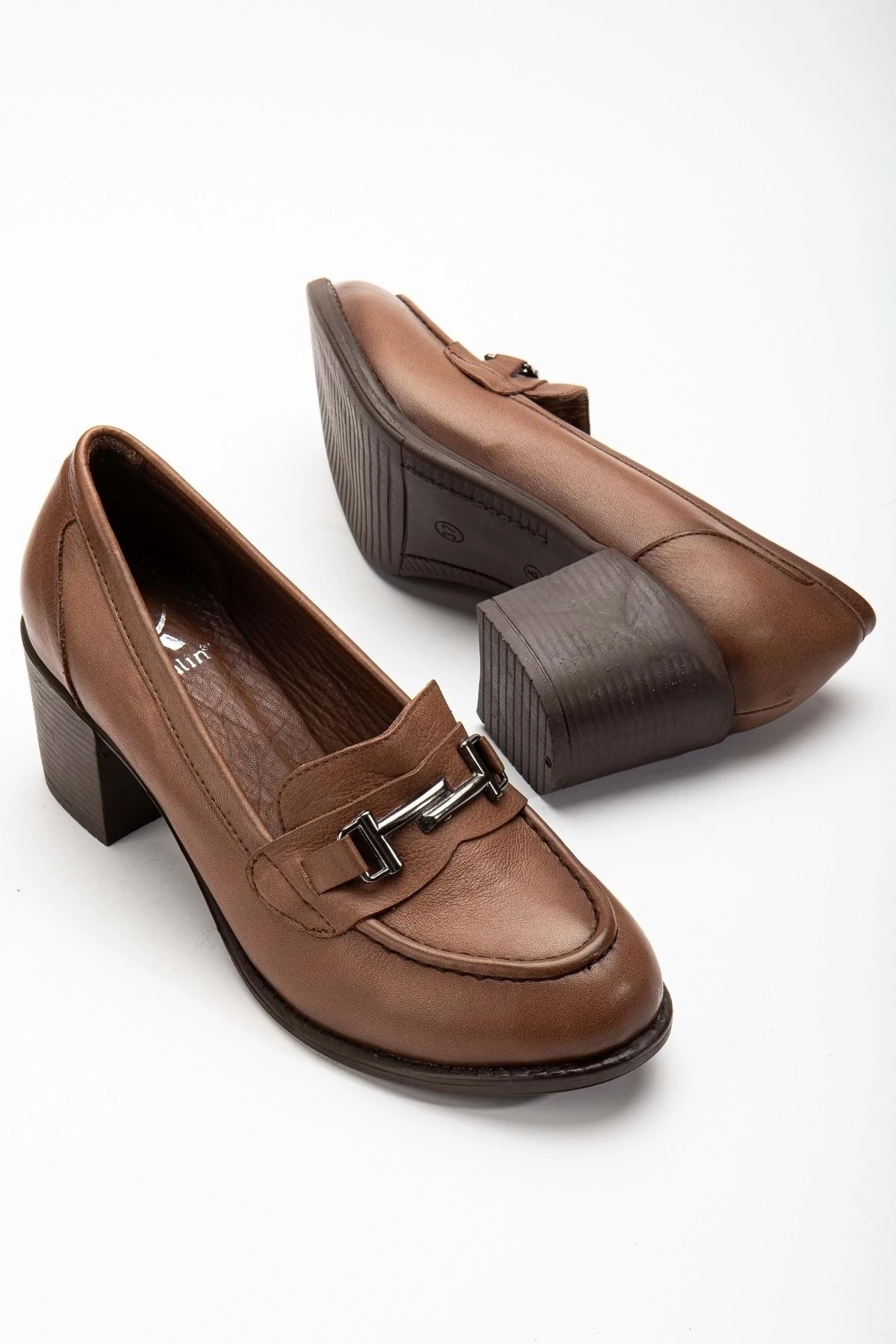 Kadın Hakiki Deri Tokalı Klasik Topuklu Ayakkabı - CEVİZ