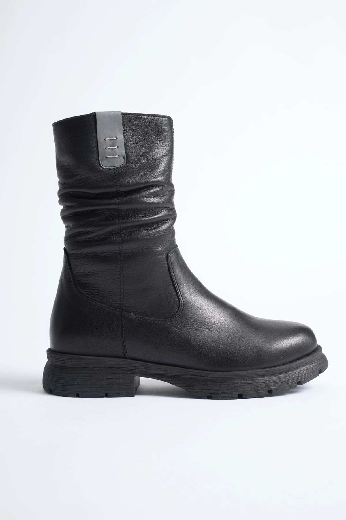 Kadın Hakiki Deri İçi Kürklü Körüklü Bot - SİYAH