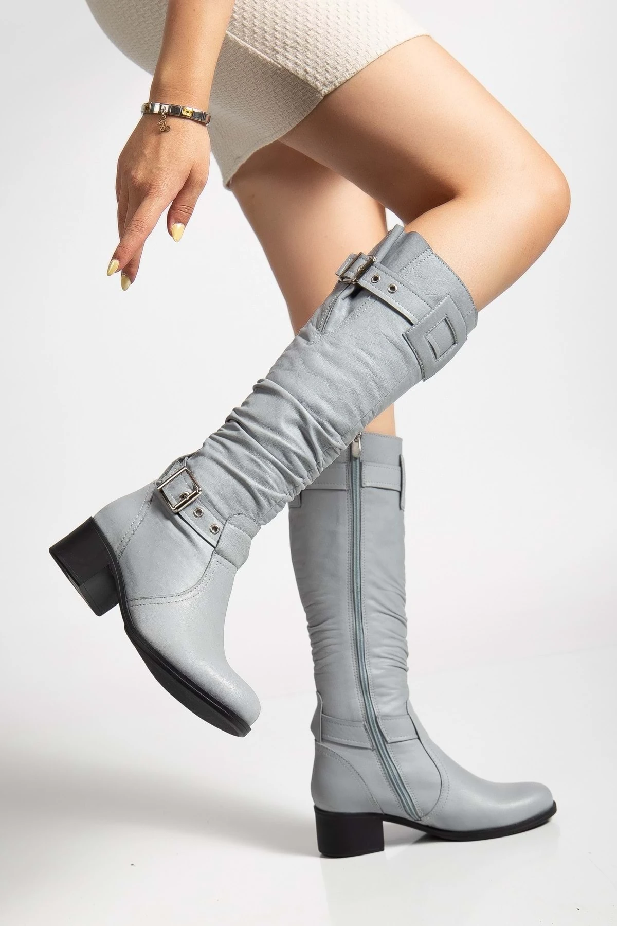 Kadın Hakiki Deri Körüklü Ayarlanabilir Tokalı Çizme - GRİ