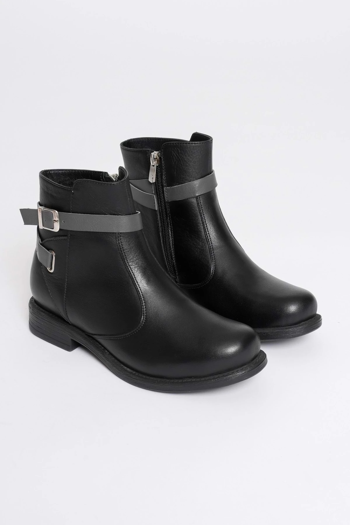 Kadın Hakiki Deri Kemerli Günlük Bot - SİYAH