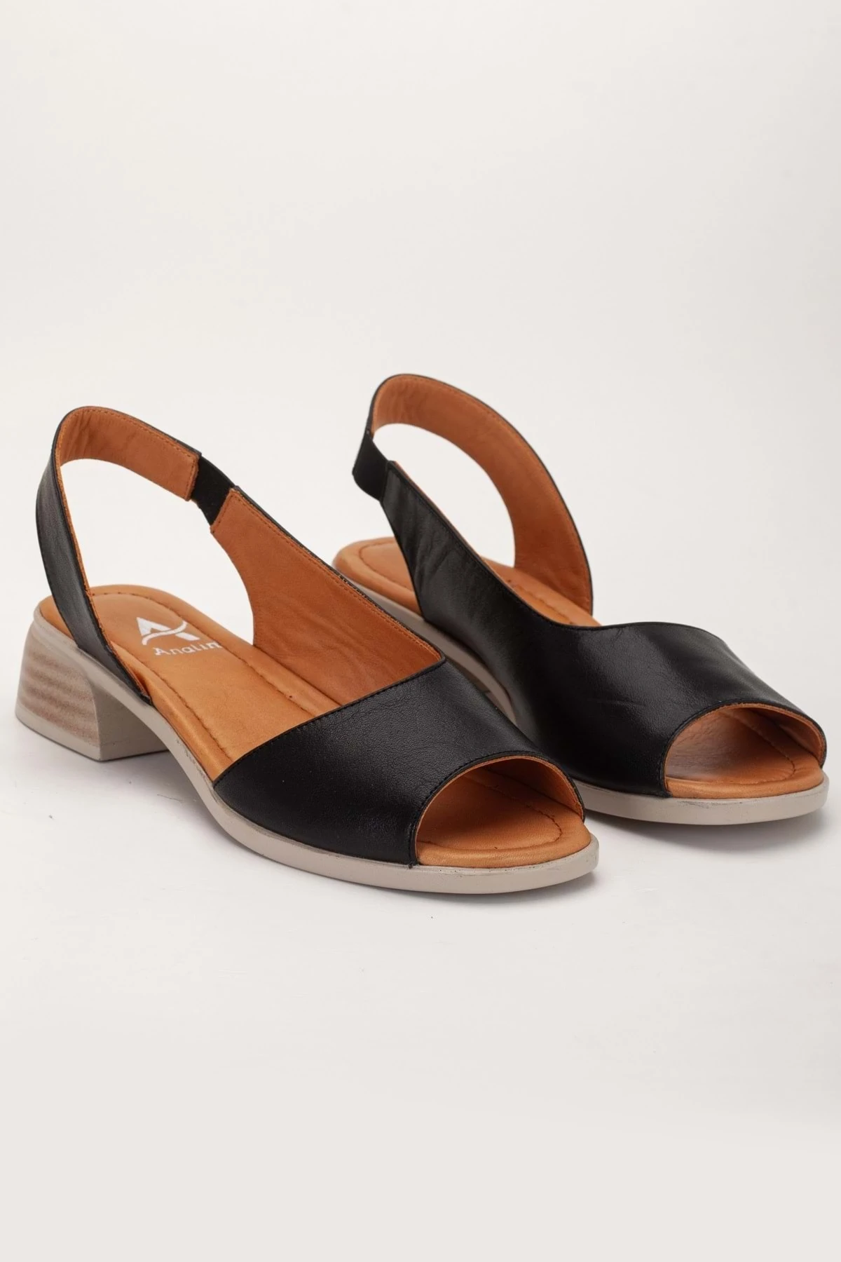 Kadın Hakiki Deri Günlük Alçak Topuklu Sandalet