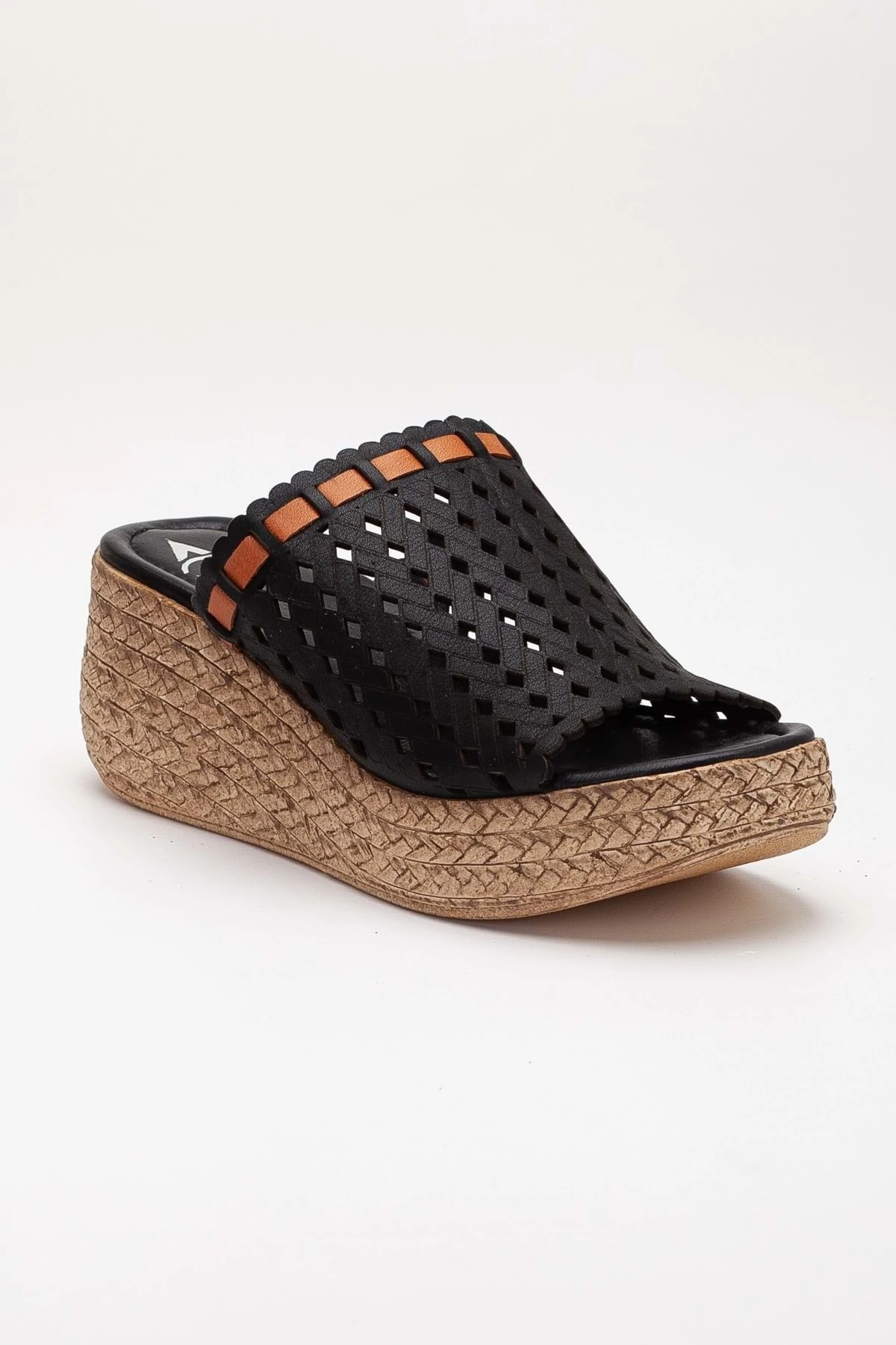 Kadın Hakiki Deri Lazerli Dolgu Topuk Terlik - SİYAH